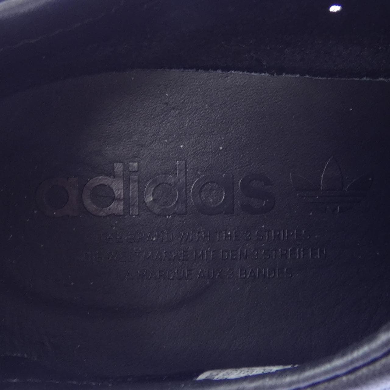アディダス ADIDAS IE9117 スニーカー