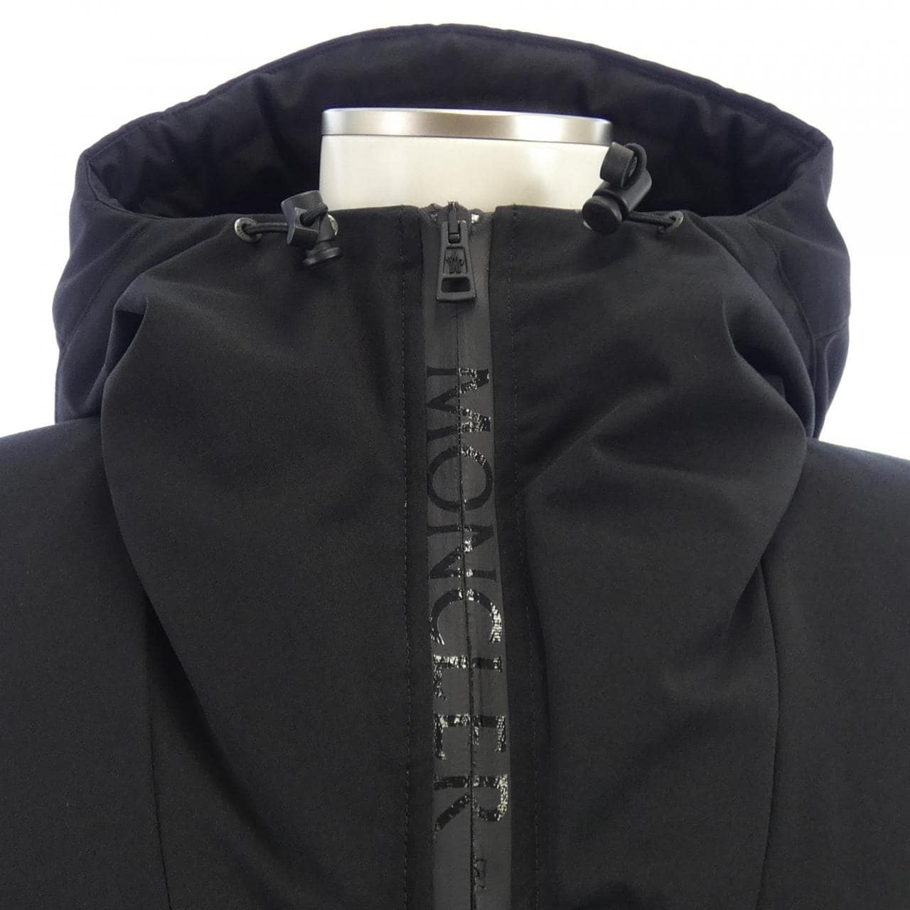 モンクレール MONCLER FORSTER ダウンジャケット