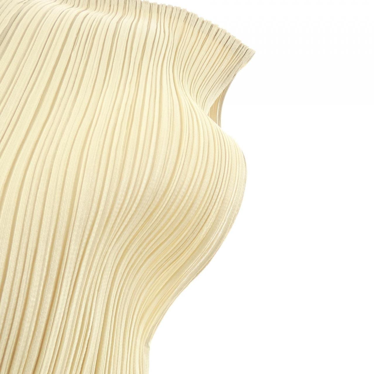 【ヴィンテージ】プリーツプリーズ PLEATS PLEASE PP04-JK605 トップス