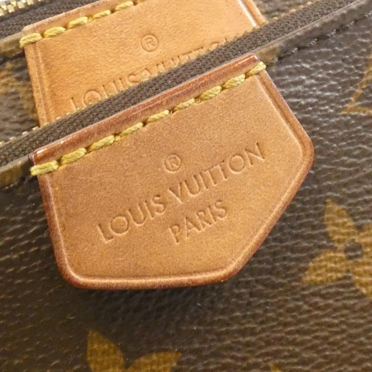 ルイヴィトン モノグラム ミュルティ ポシェット アクセソワール M44840 ショルダーバッグ