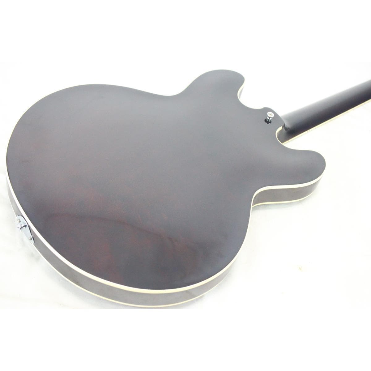 ＥＰＩＰＨＯＮＥ　　ＣＡＳＩＮＯ
