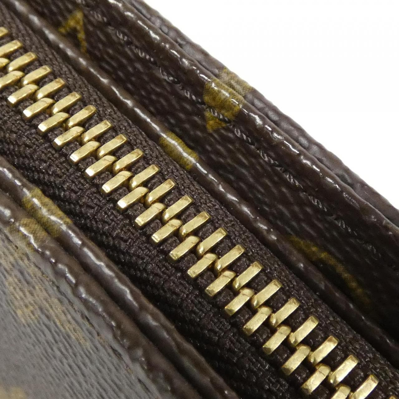 ルイヴィトン モノグラム ルーピング MM M51146 ショルダーバッグ