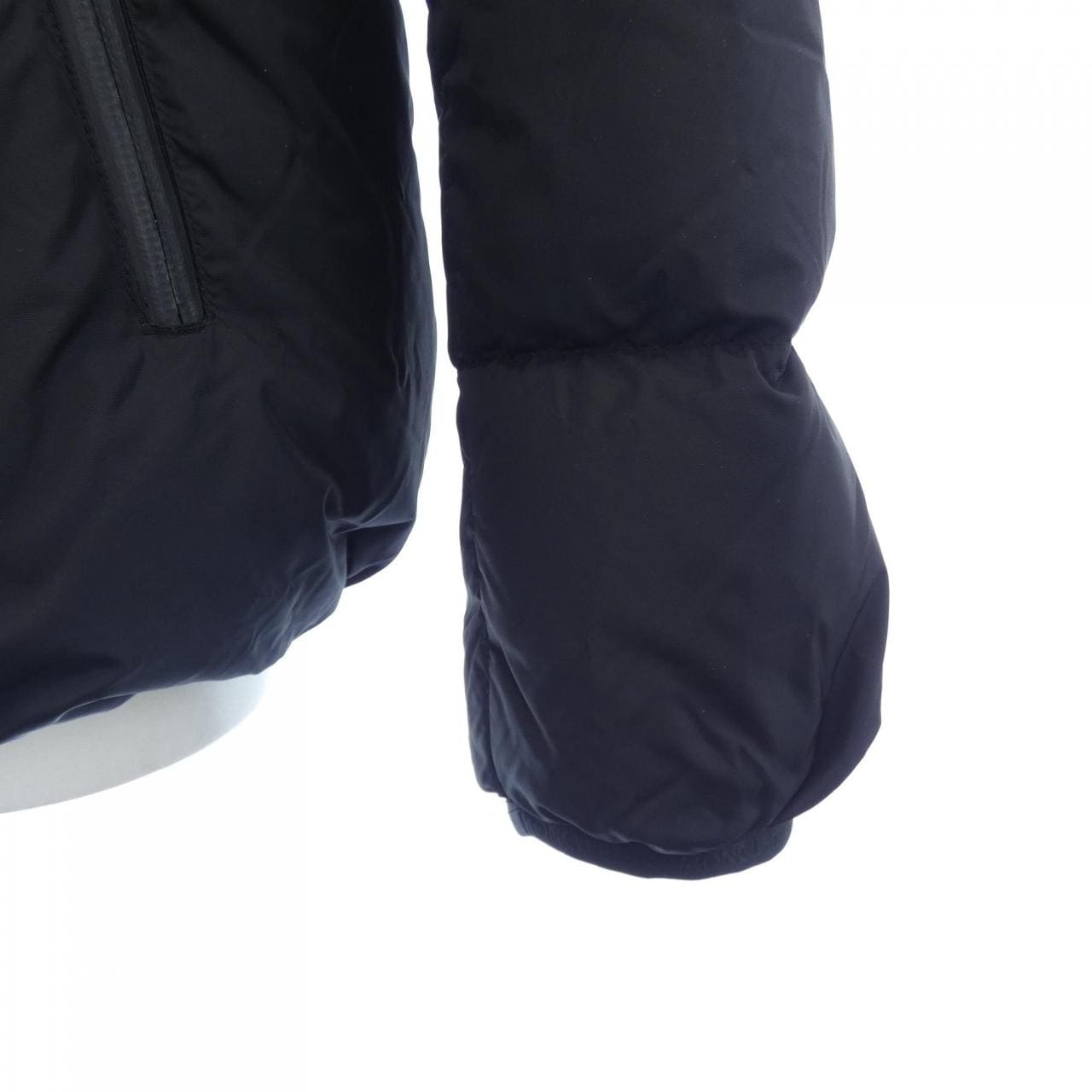 モンクレール MONCLER MONTCLA ダウンジャケット