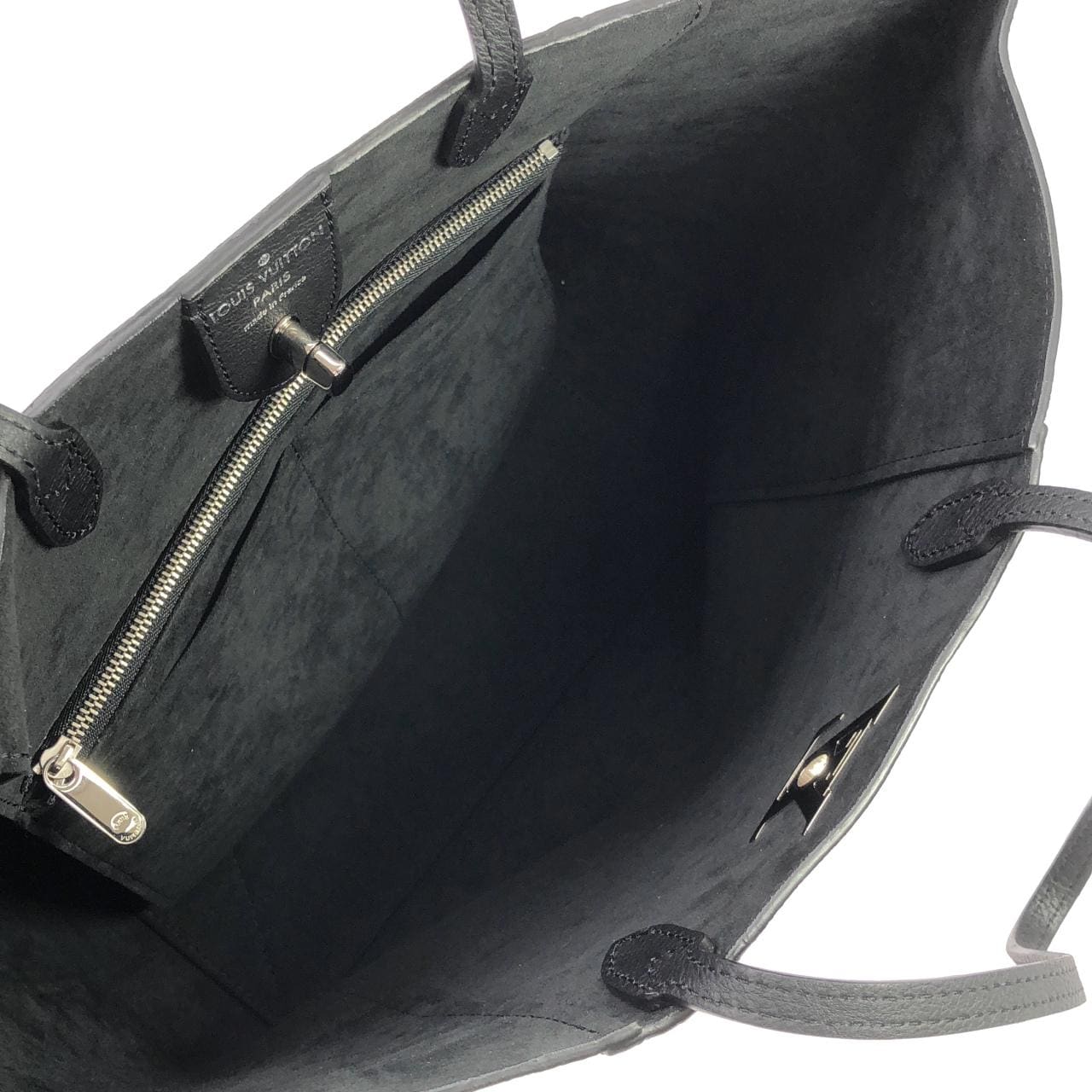 ルイヴィトン トリヨン ロックミー カバ M42291 バッグ