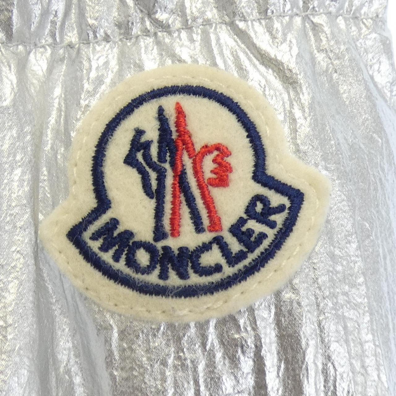 モンクレール MONCLER ダウンジャケット