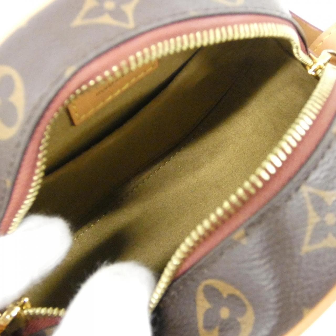 ルイヴィトン モノグラム ボワット シャポー スープル PM M45149 ショルダーバッグ