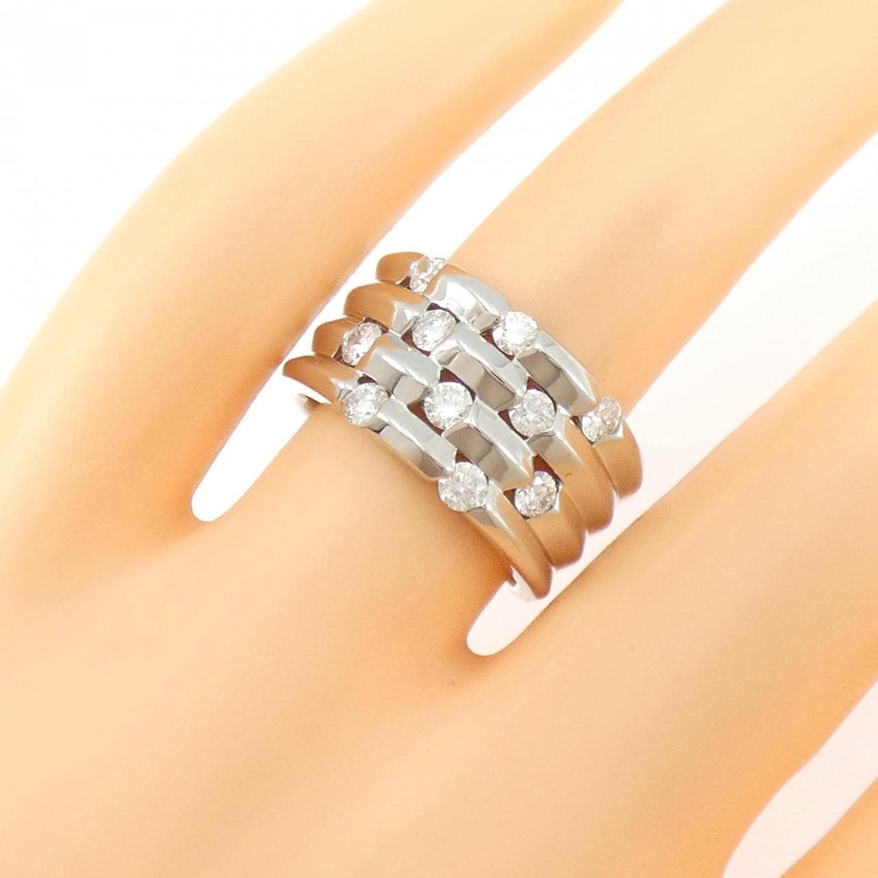 K18WG ダイヤモンド リング 0.70CT