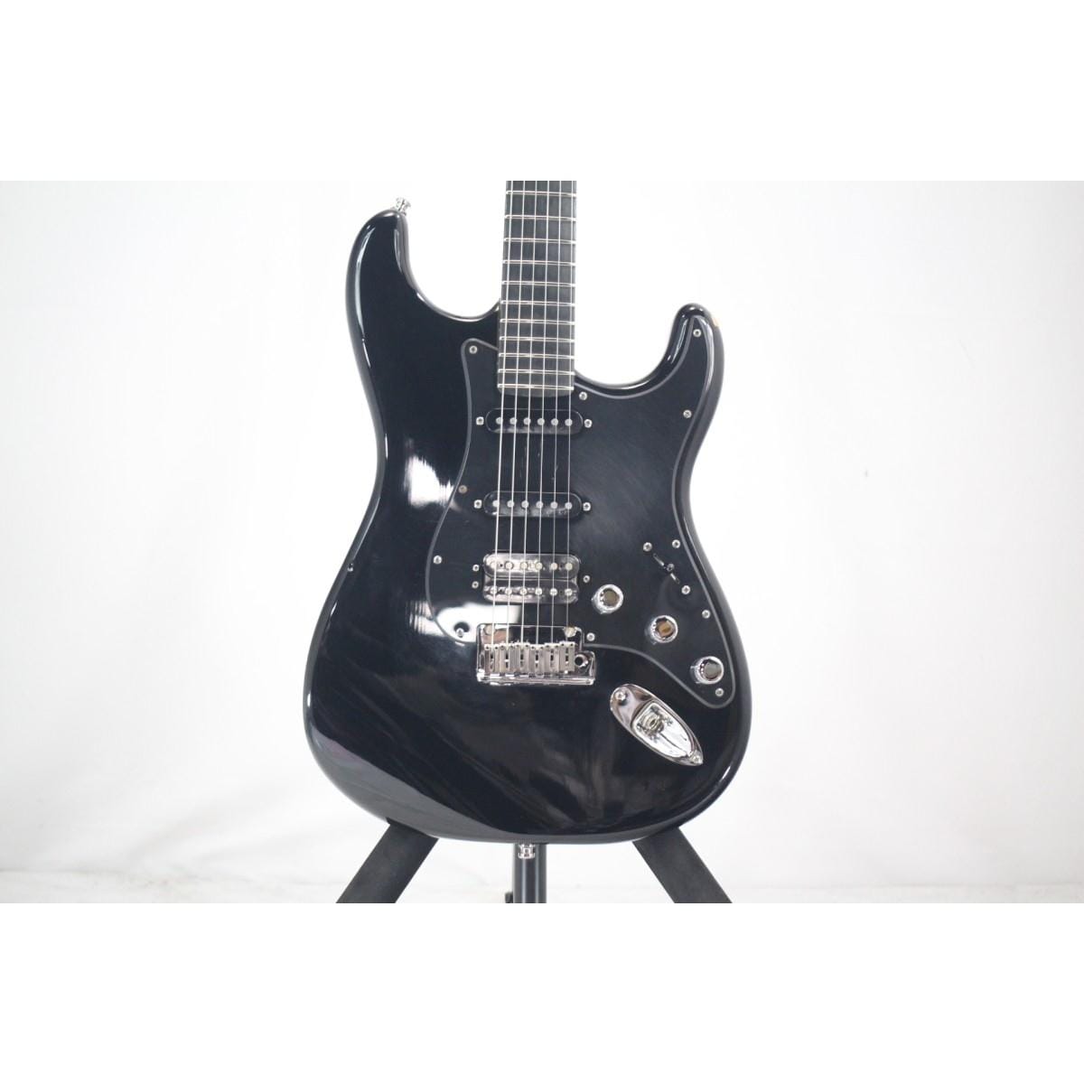 ＦＥＮＤＥＲ　　ＦＳＲ　ＮＯＮＥ　ＭＯＲＥ　ＢＬＡＣＫ　ＳＴＲＡＴ