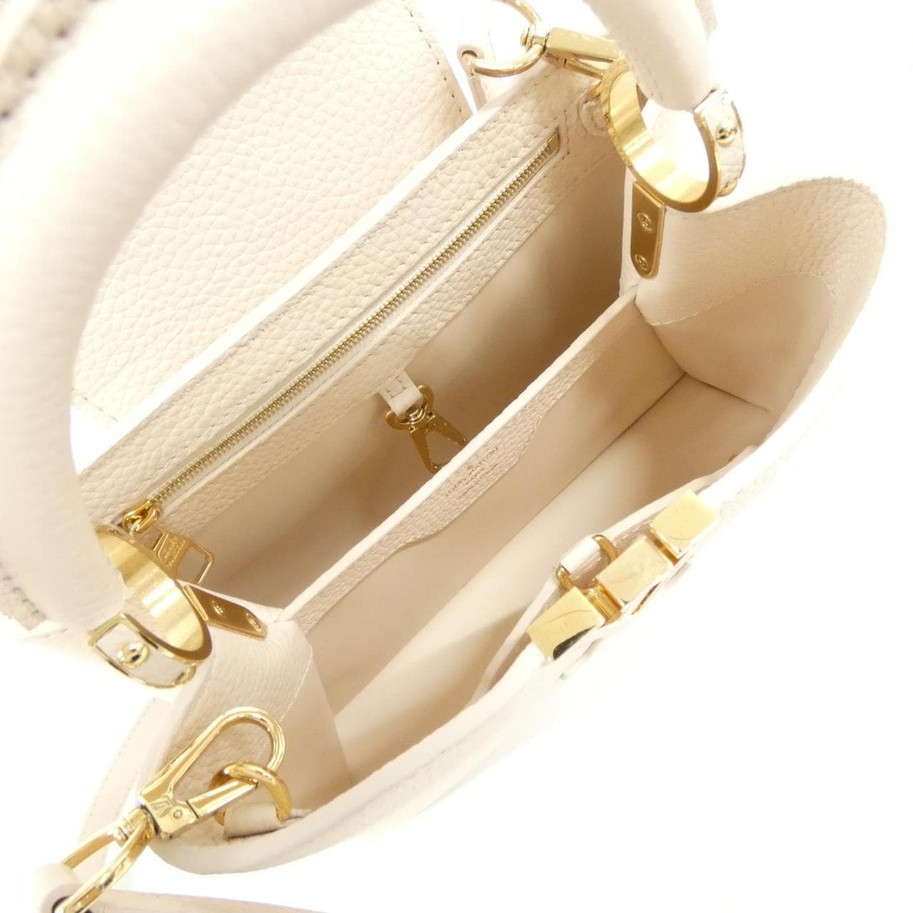 LOUIS VUITTON Capucines BB M24545 包