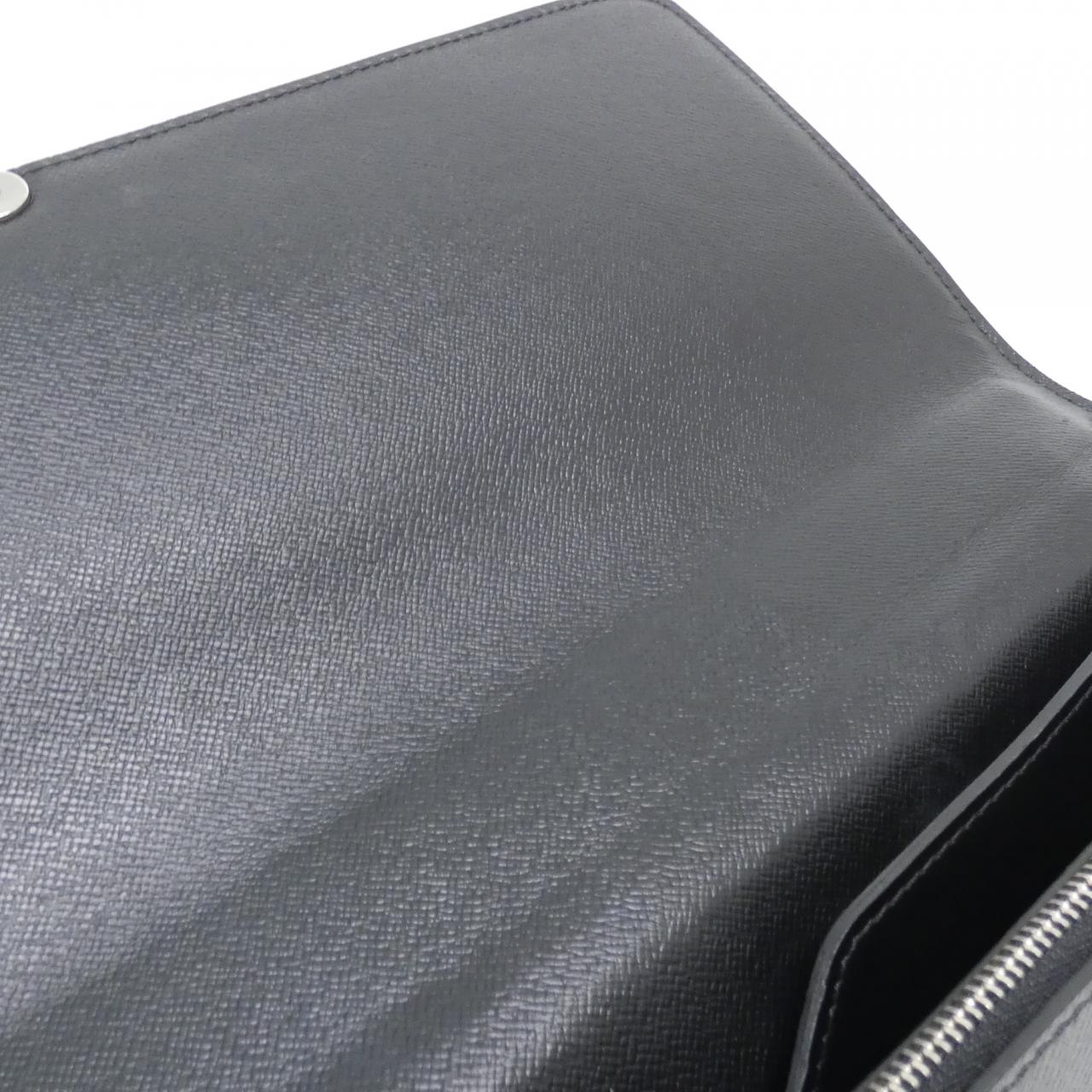 ルイヴィトン タイガ ラギート M31092 バッグ