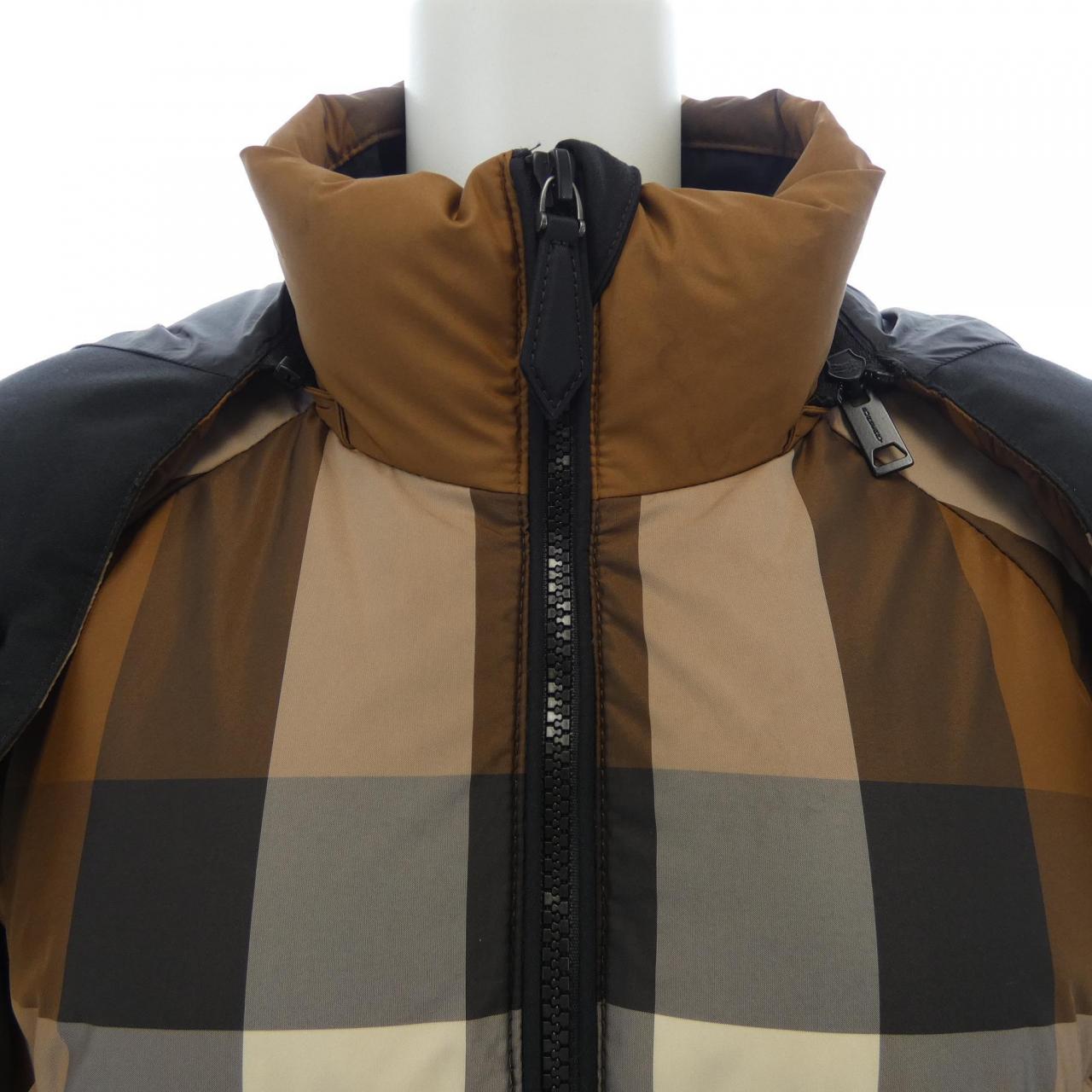 バーバリー BURBERRY 8046381 ダウンジャケット