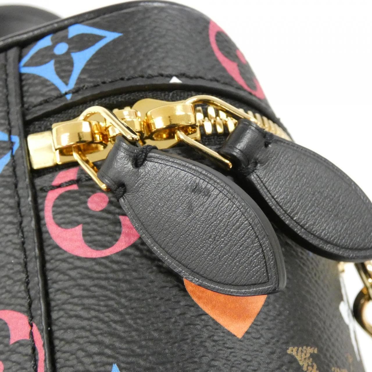 LOUIS VUITTON Game On Monogram Vanity PM M57482 包