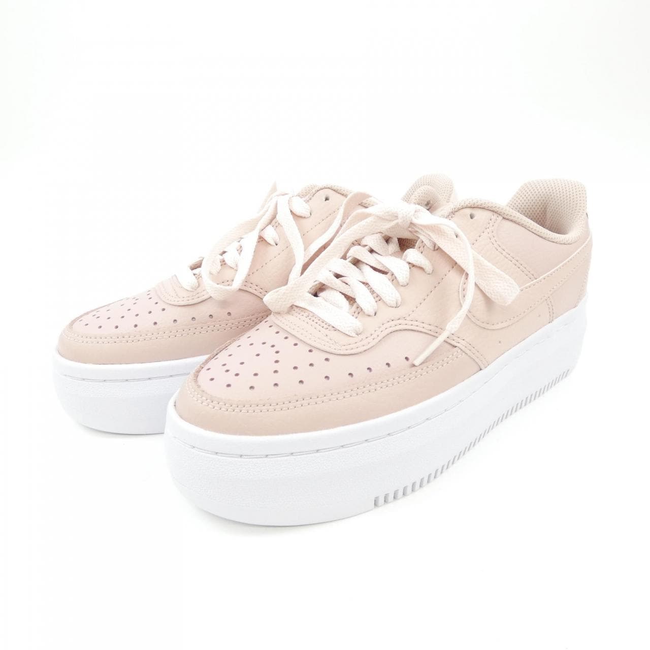 ナイキ NIKE スニーカー