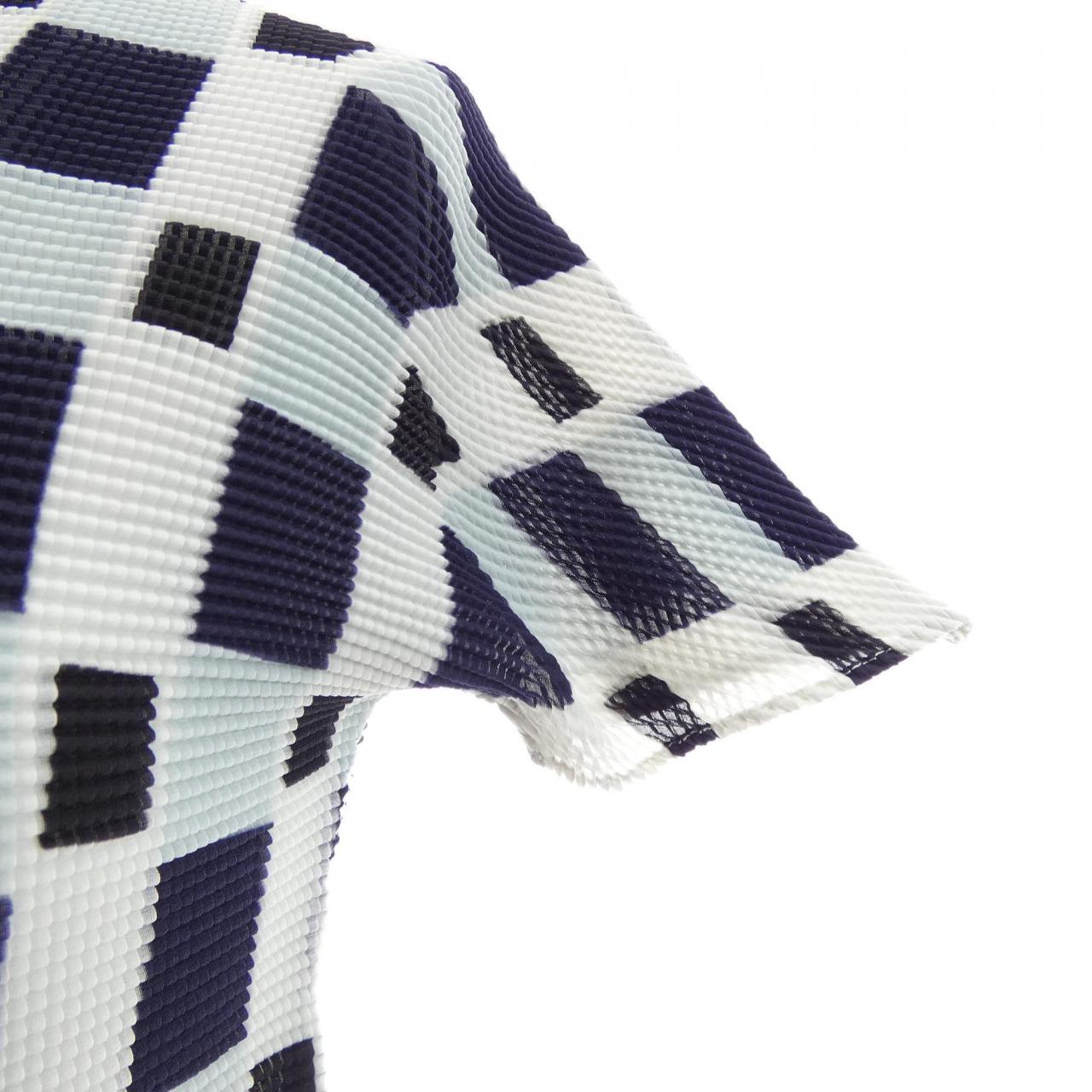 イッセイミヤケ ISSEY MIYAKE PP68FK628 トップス