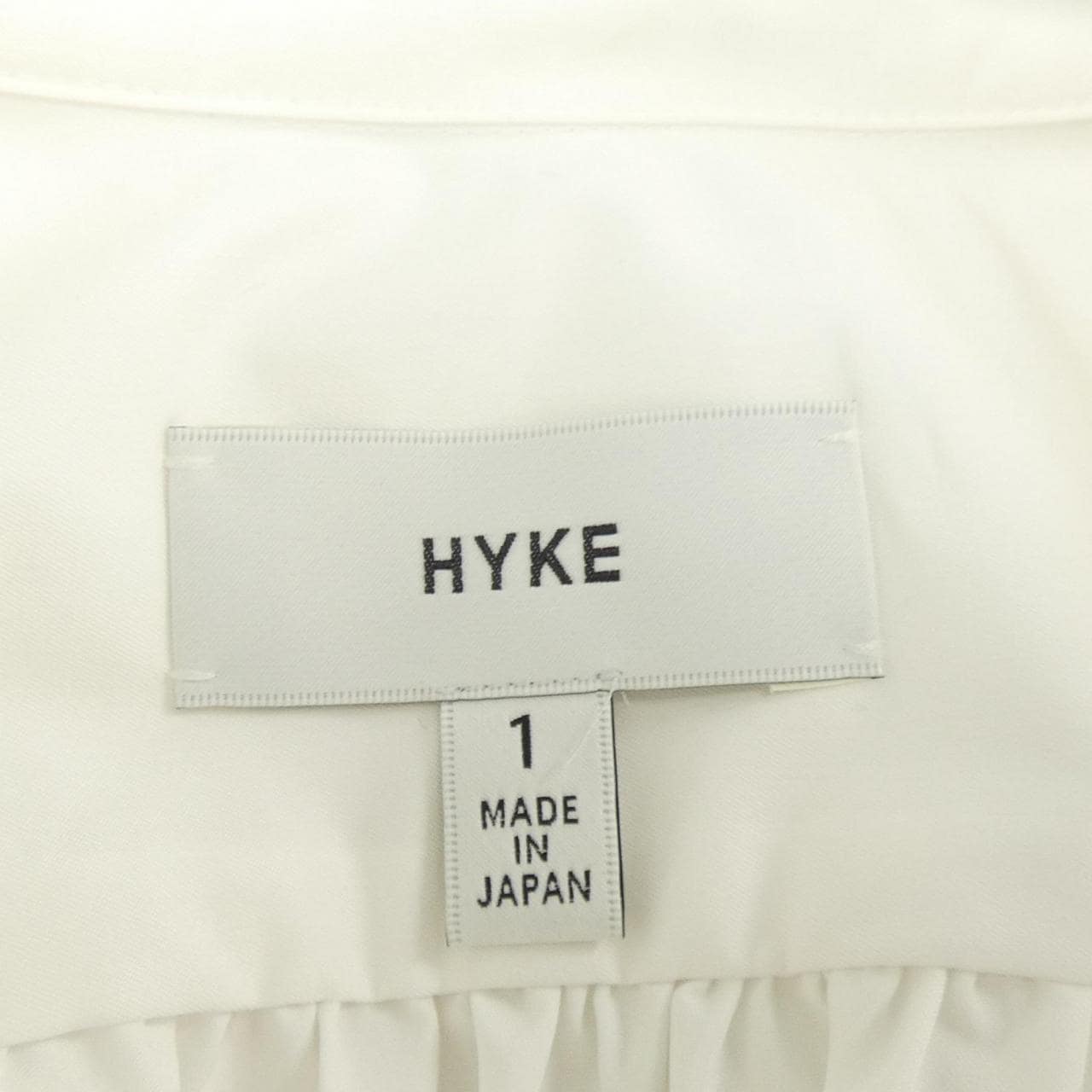 ハイク HYKE シャツ