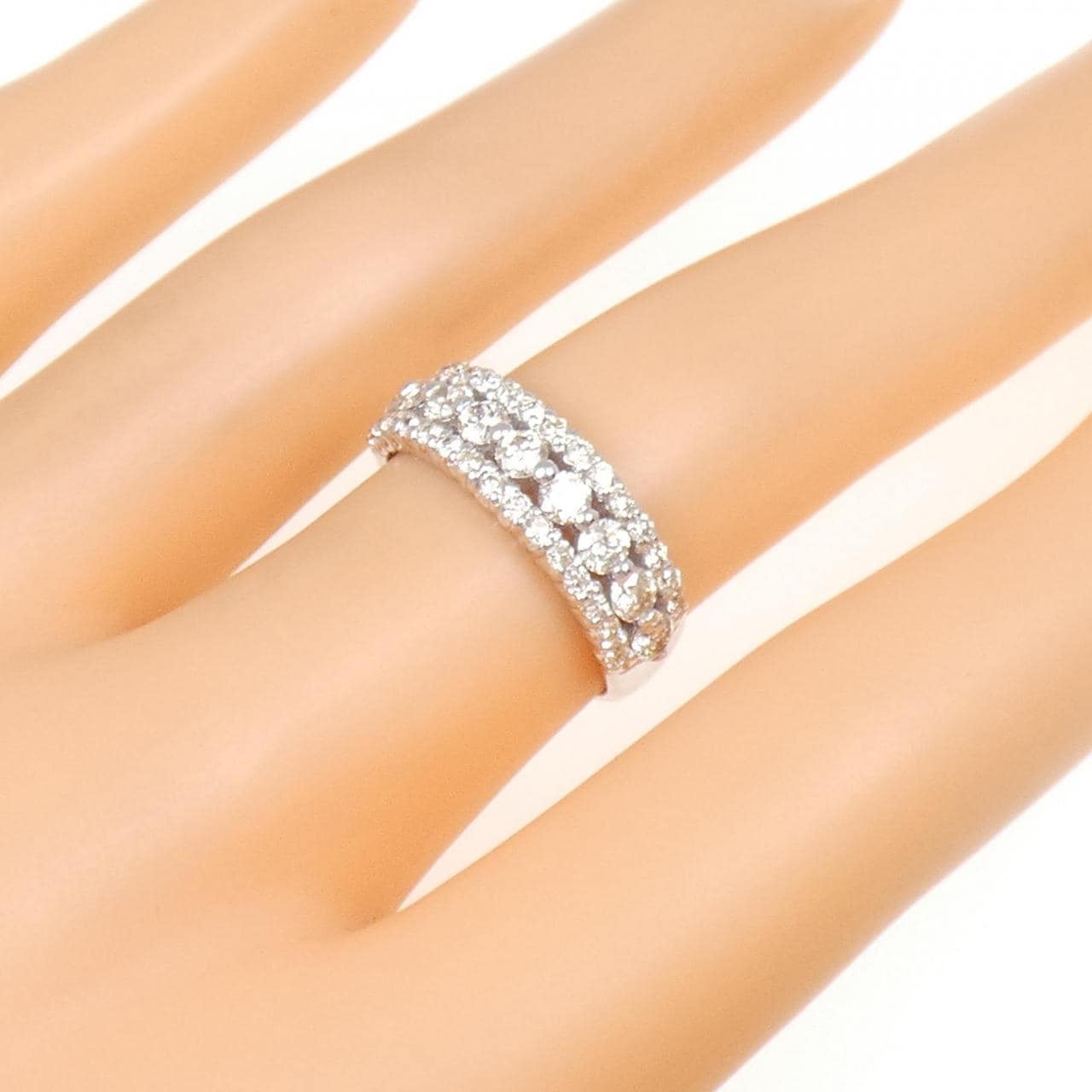 K18WG ダイヤモンド リング 1.00CT