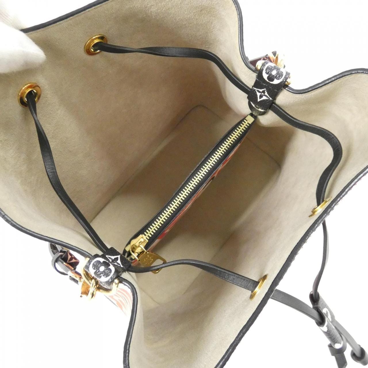 ルイヴィトン LVクラフティ ネオ ノエ M45362 ショルダーバッグ