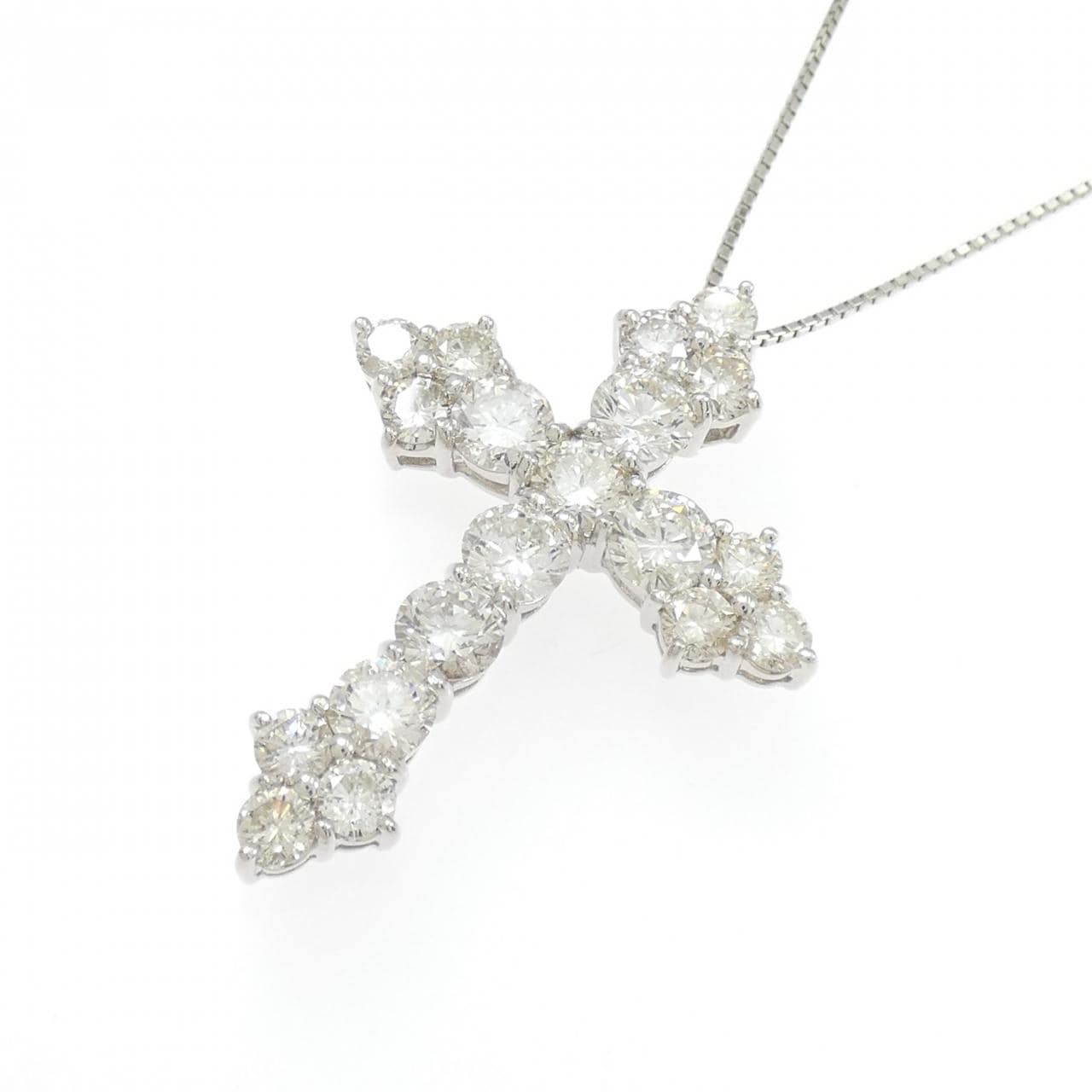 PT900/PT850 クロス ダイヤモンド ネックレス 4.04CT