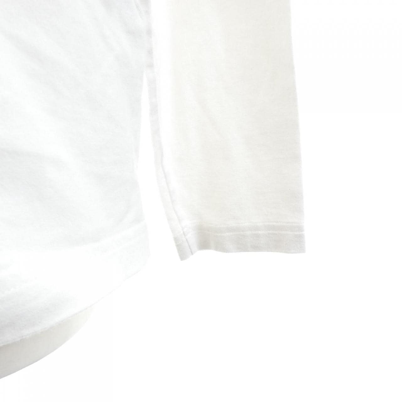 ルイヴィトン LOUIS VUITTON エンボスLVロングスリーブTシャツ HSY43WNPG Tシャツ