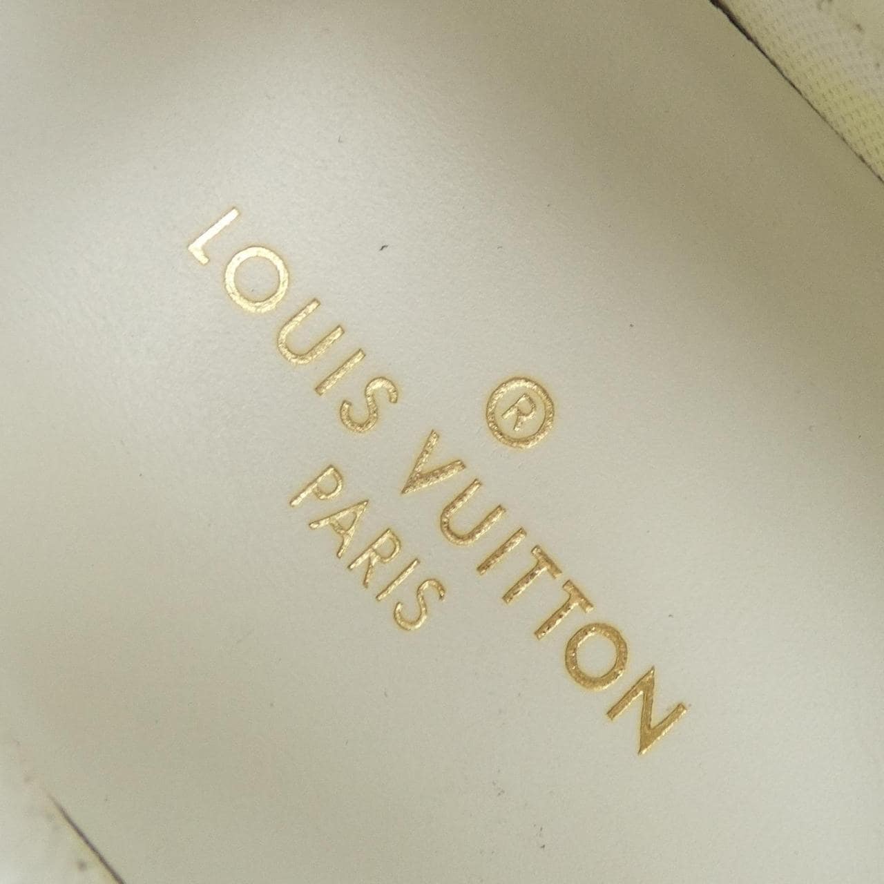 LOUIS LOUIS VUITTON sneakers