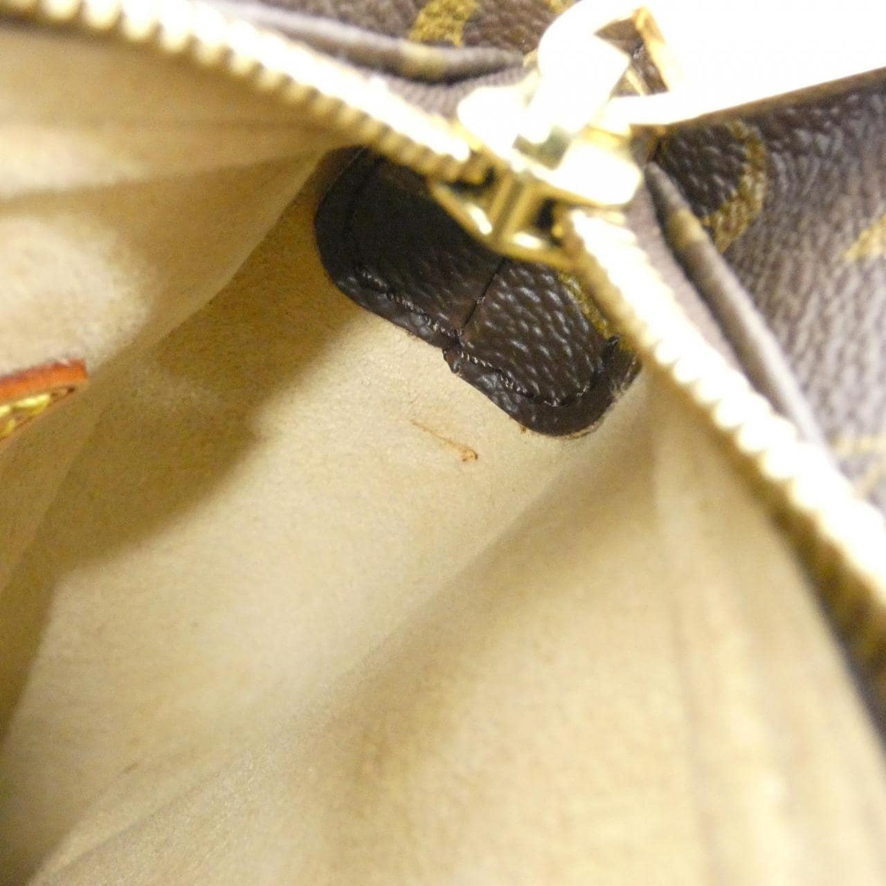 ルイヴィトン モノグラム ルーピング MM M51146 ショルダーバッグ