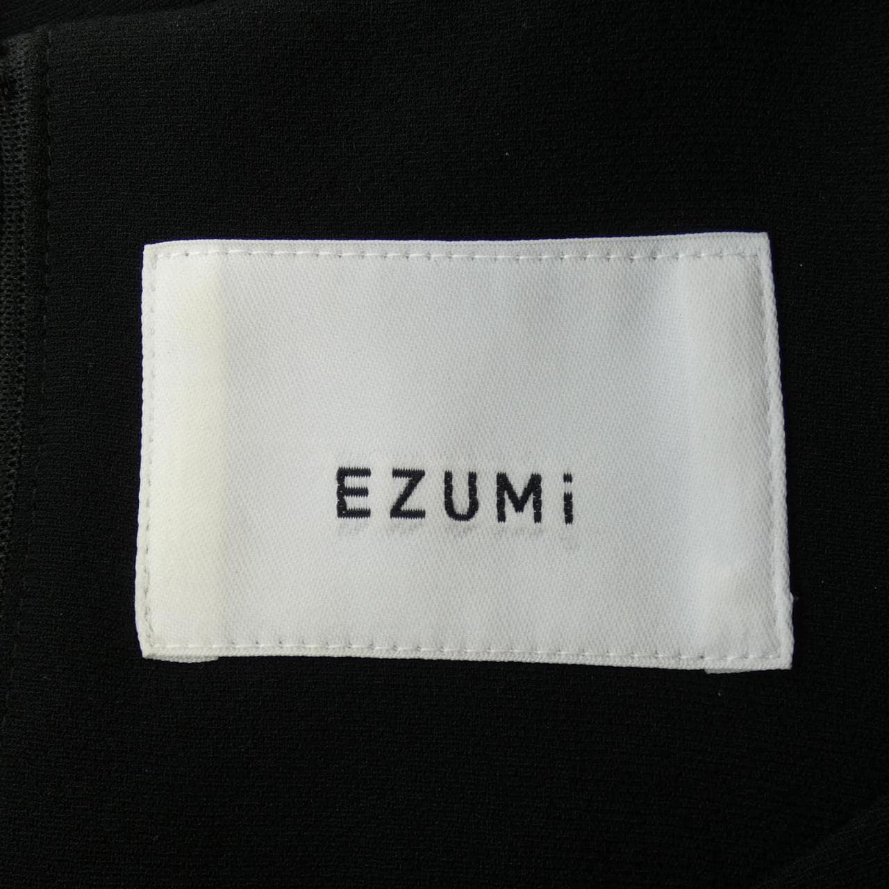 エズミ EZUMi トップス