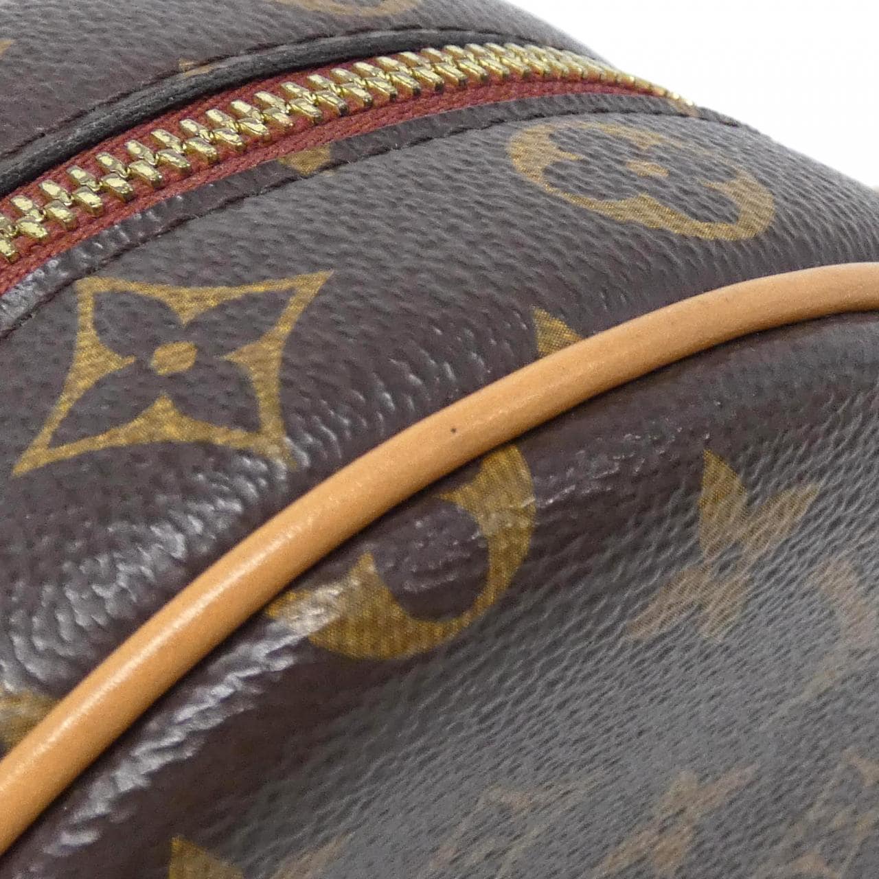 ルイヴィトン モノグラム ボワット シャポー スープル PM M45149 ショルダーバッグ