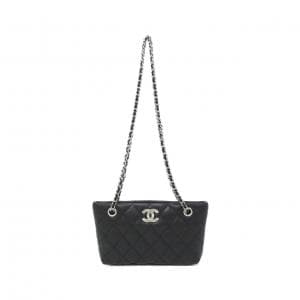 シャネル AP4417 チェーンクラッチ