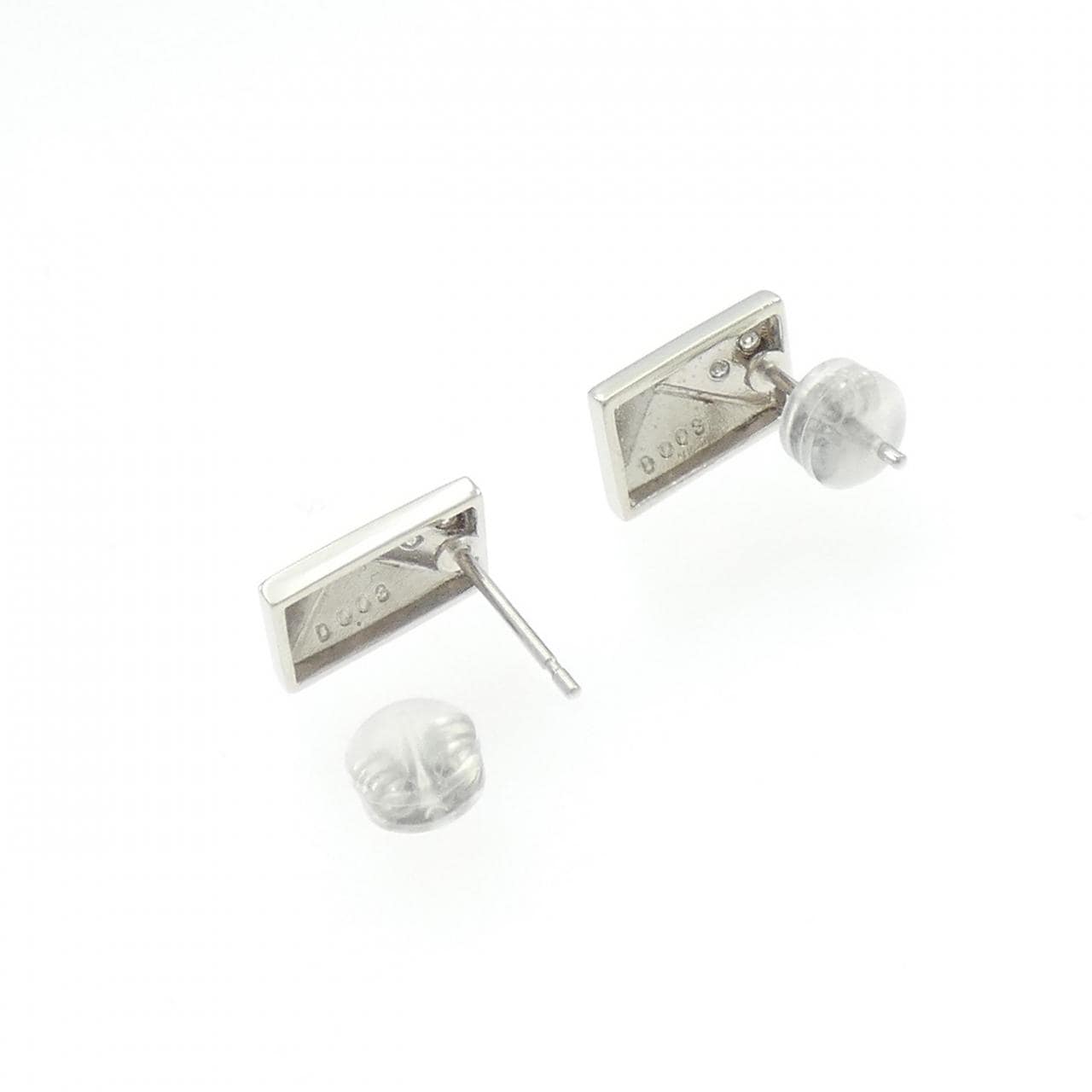 PT850/PT900 Diamond Earrings 0.06CT