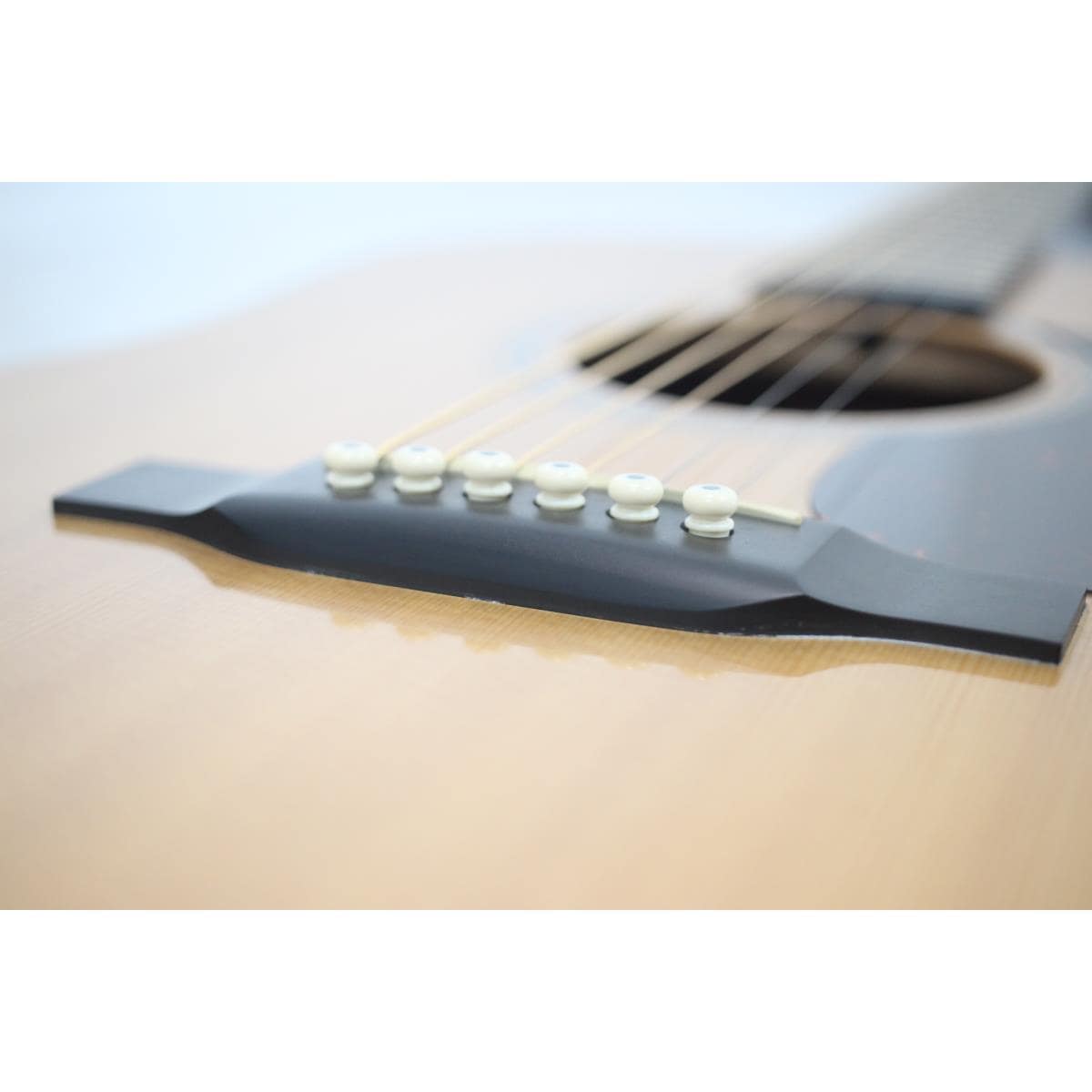MARTIN D-16GT