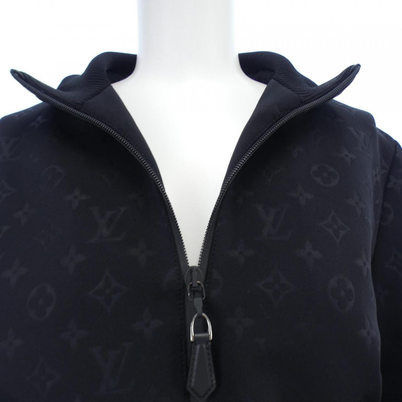 ルイヴィトン LOUIS VUITTON ブルゾン
