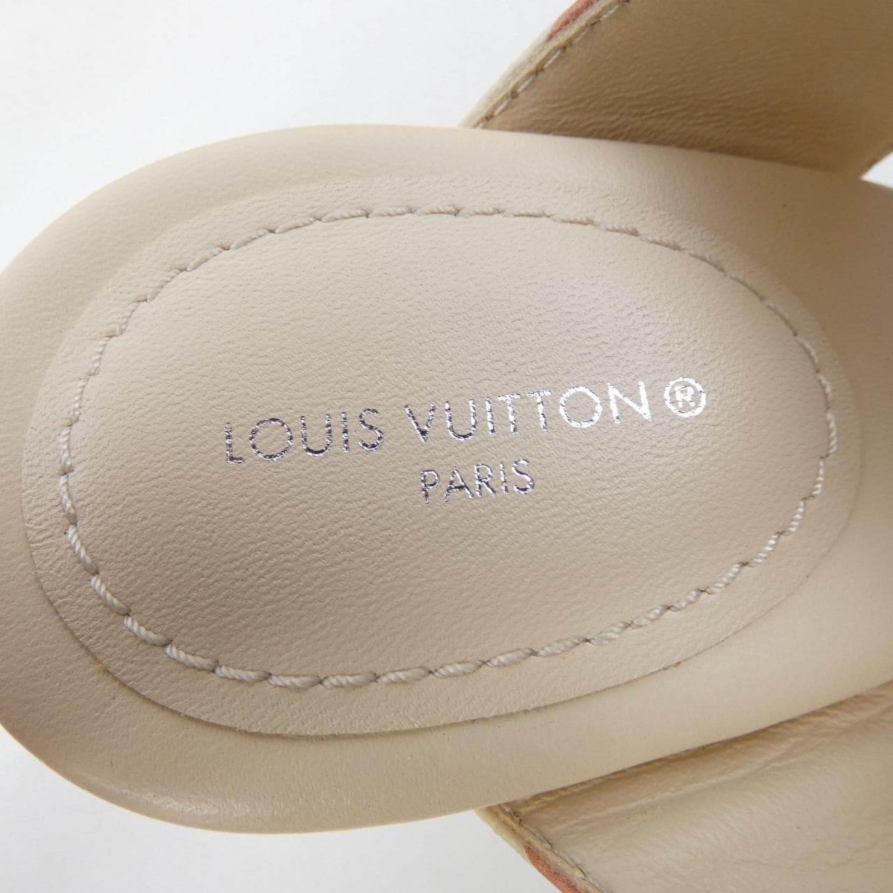 ルイヴィトン LOUIS VUITTON シルエットライン サンダル