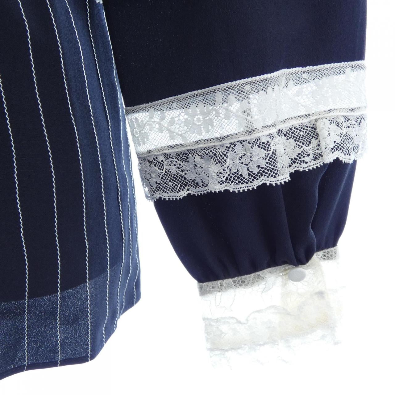 ヴァレンティノ VALENTINO PB3AE2F021B トップス