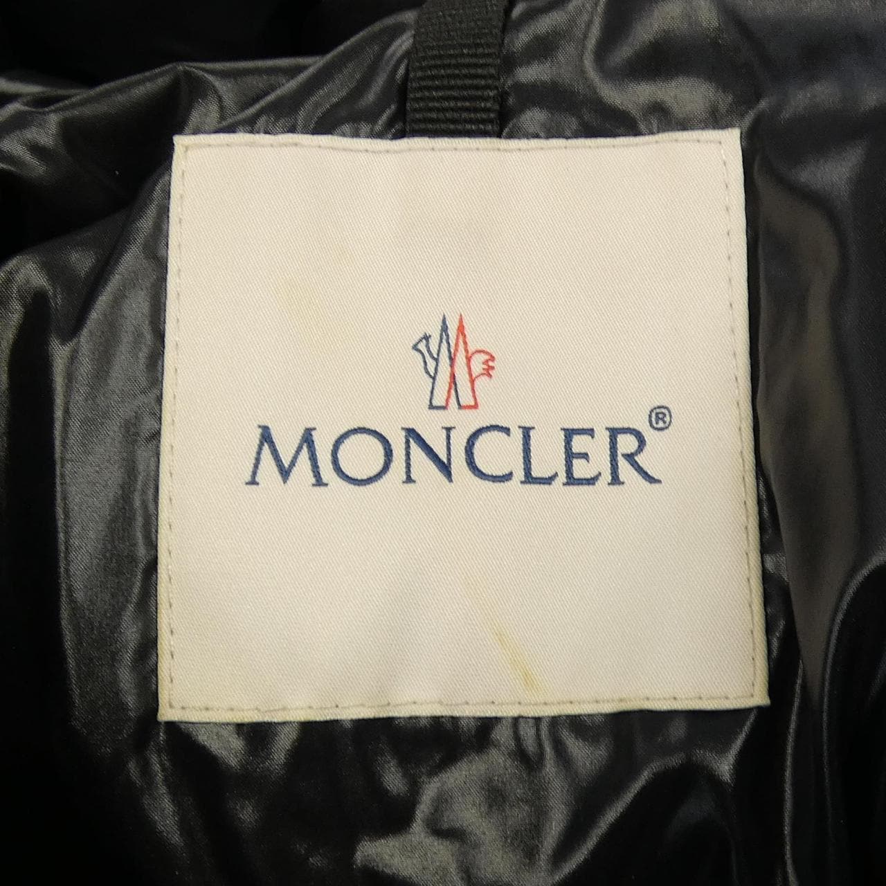 モンクレール MONCLER MONTCLA ダウンジャケット