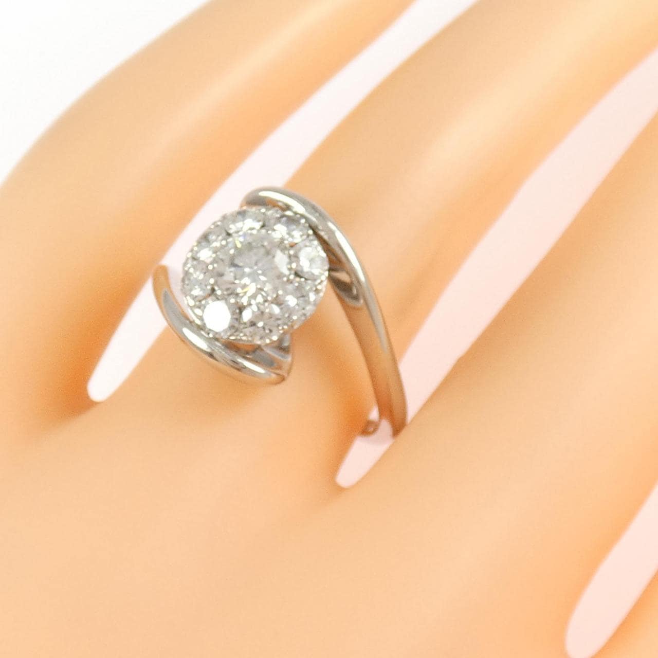 PT900 ダイヤモンド リング 1.04CT