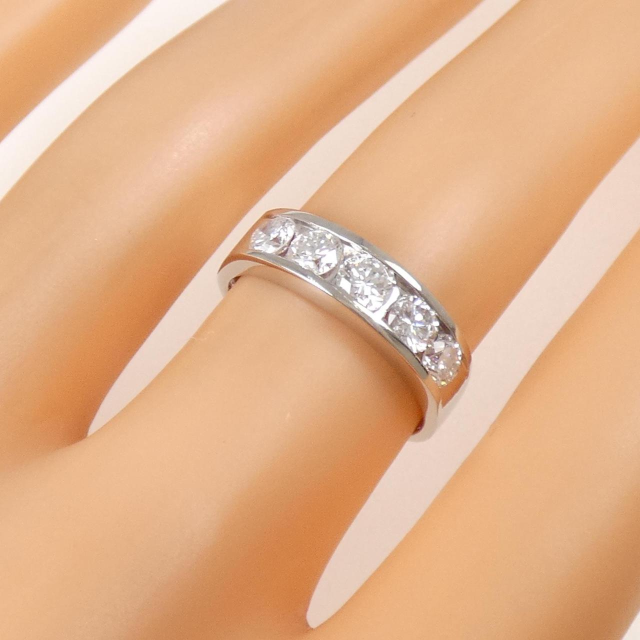 PT900 ダイヤモンド リング 1.00CT