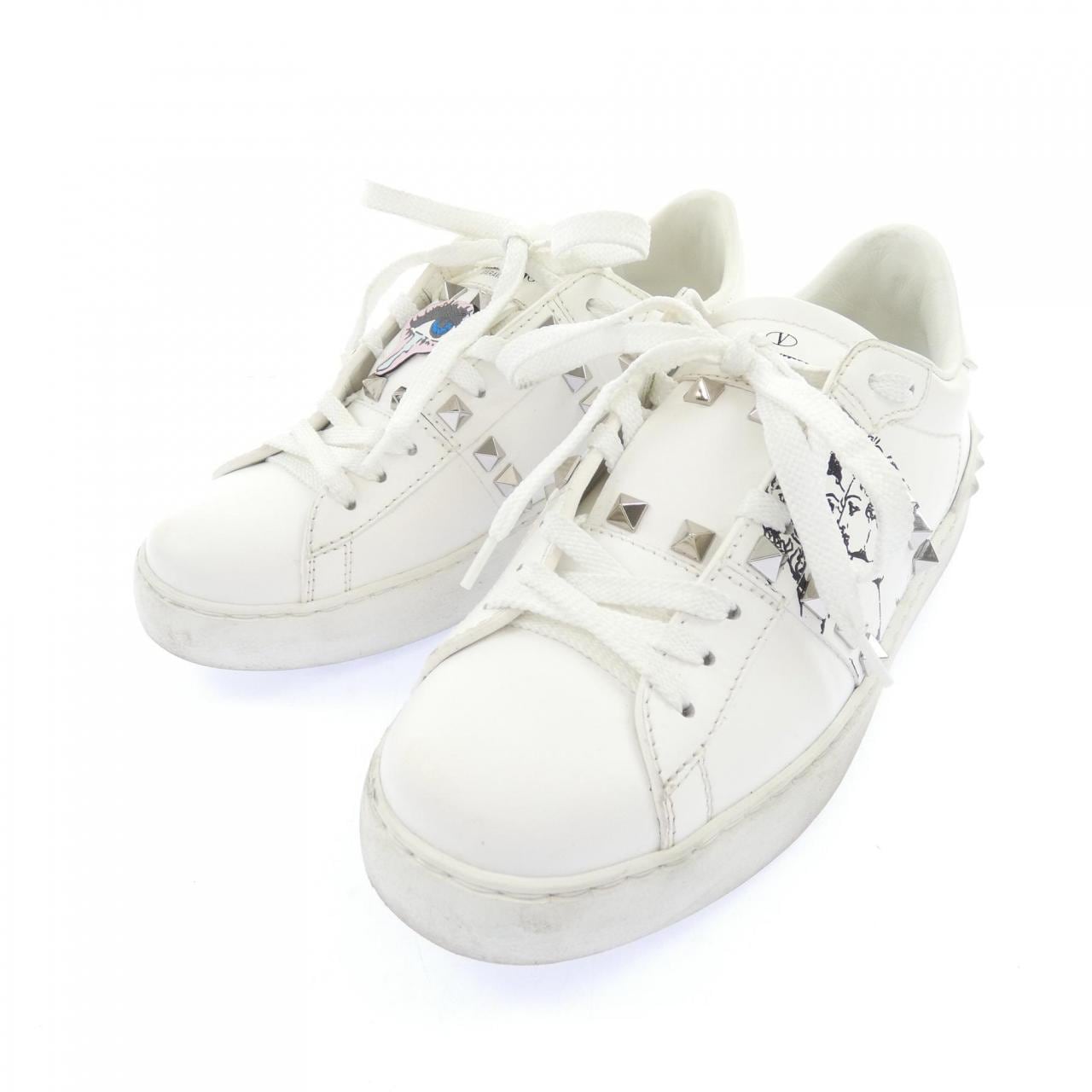 ヴァレンティノガラヴァーニ VALENTINO GARAVANI TSA01W0 スニーカー