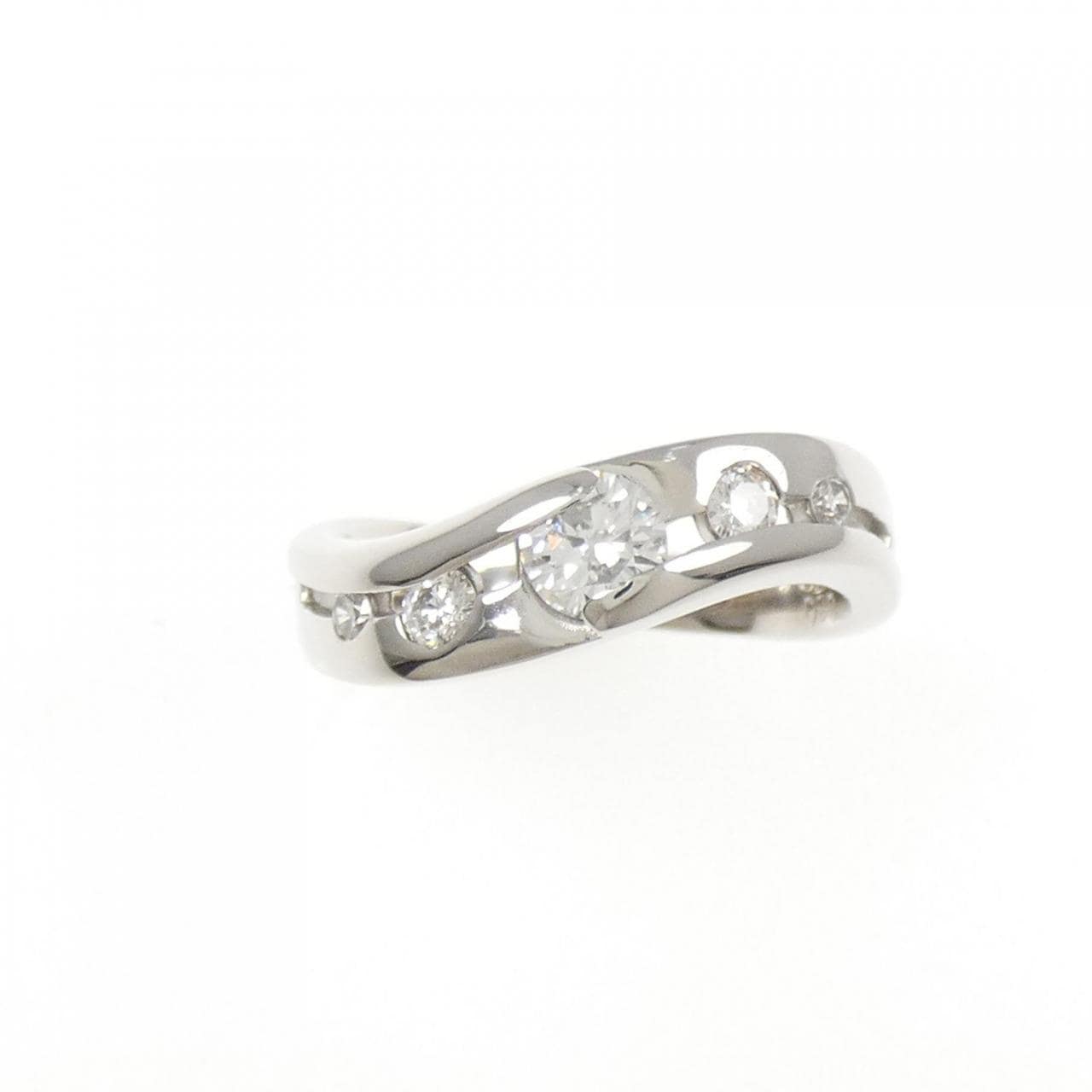 PT900 ダイヤモンド リング 0.30CT