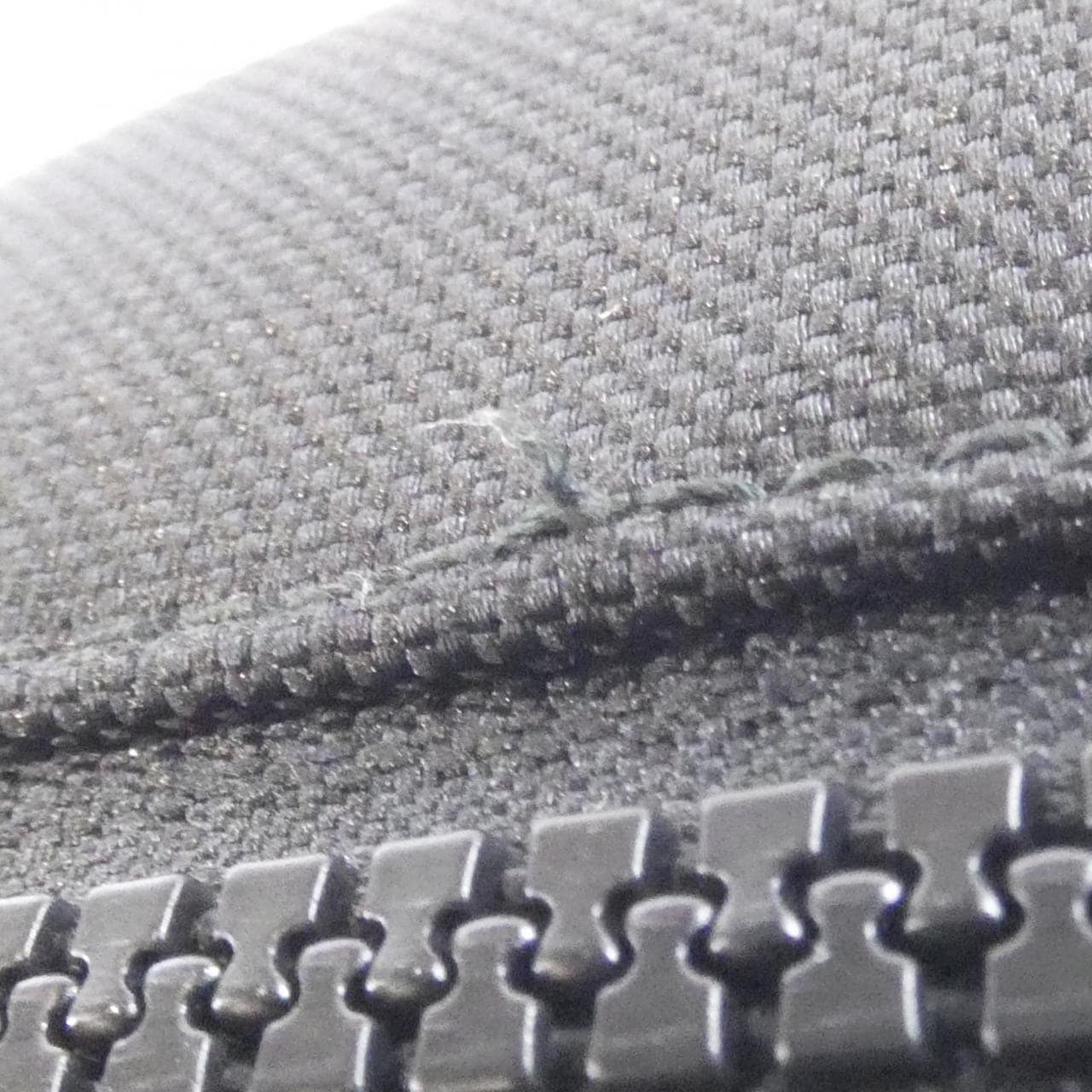 グッチ 477085 K1NTX ウエストバッグ