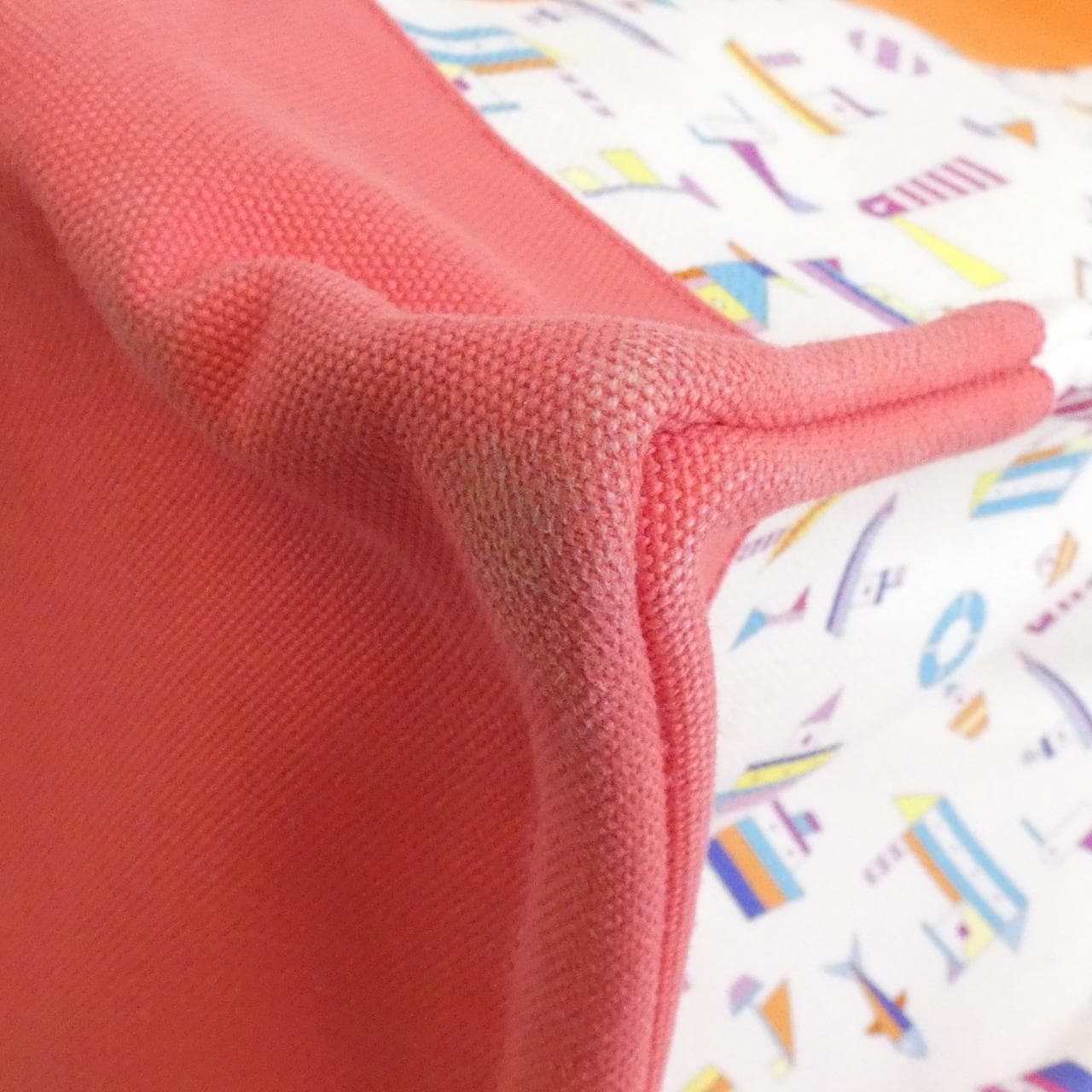 エルメス プティ シャルティエ 103214M バッグ