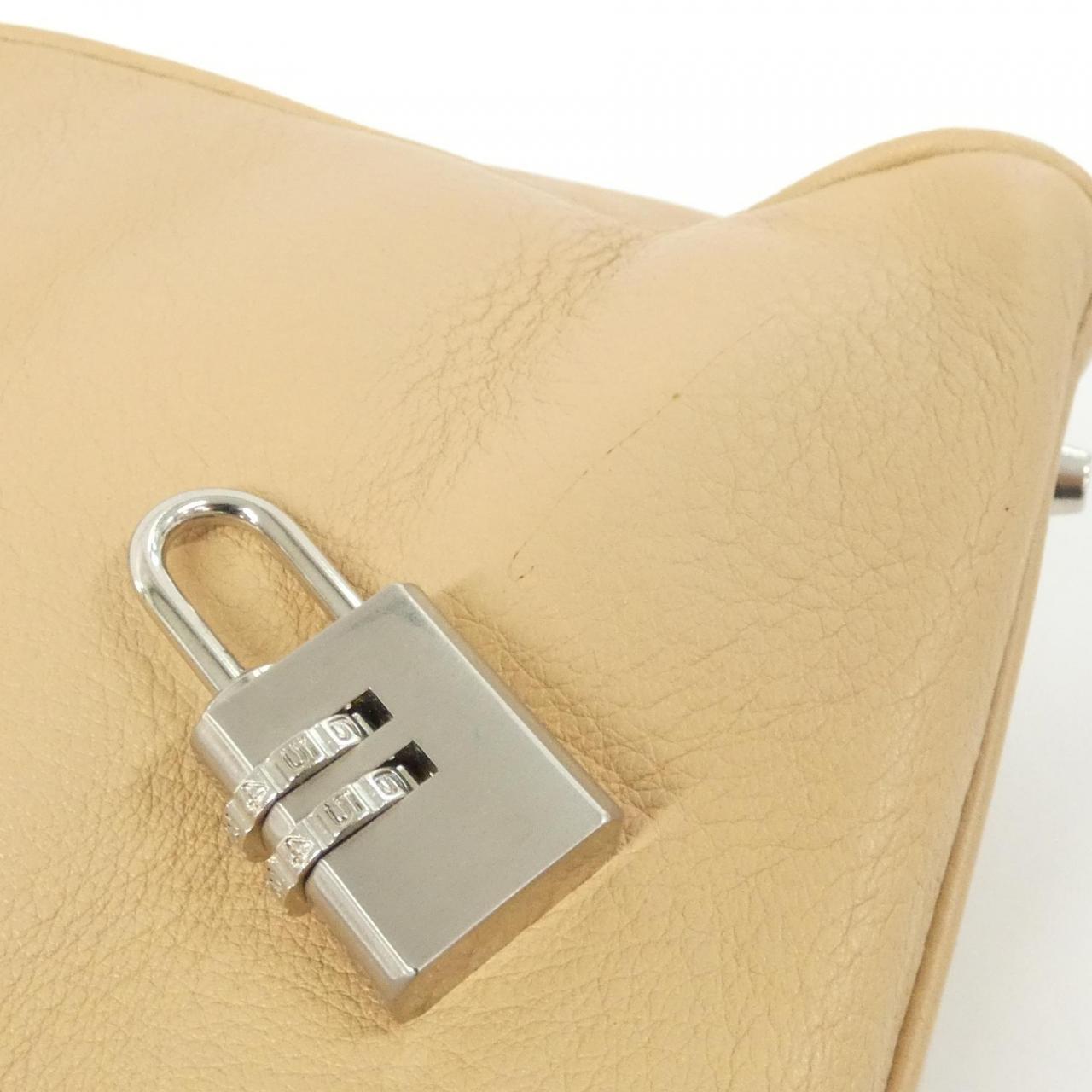 【ヴィンテージ】プラダ BR0540 バッグ