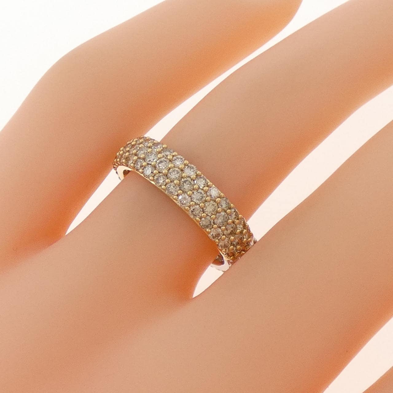 ジーエスティービー ダイヤモンド リング 1.60CT