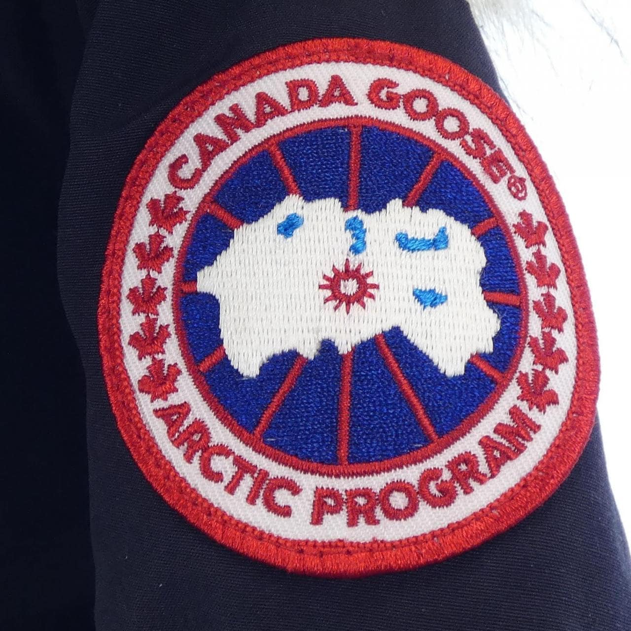 カナダグース CANADA GOOSE ダウンコート