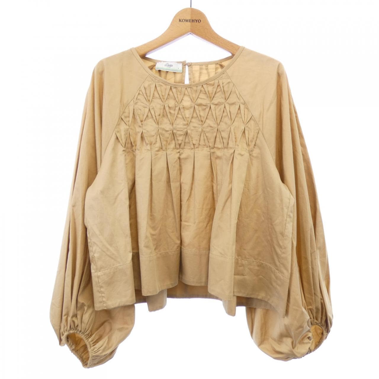 DEVOTION TWINS トップス