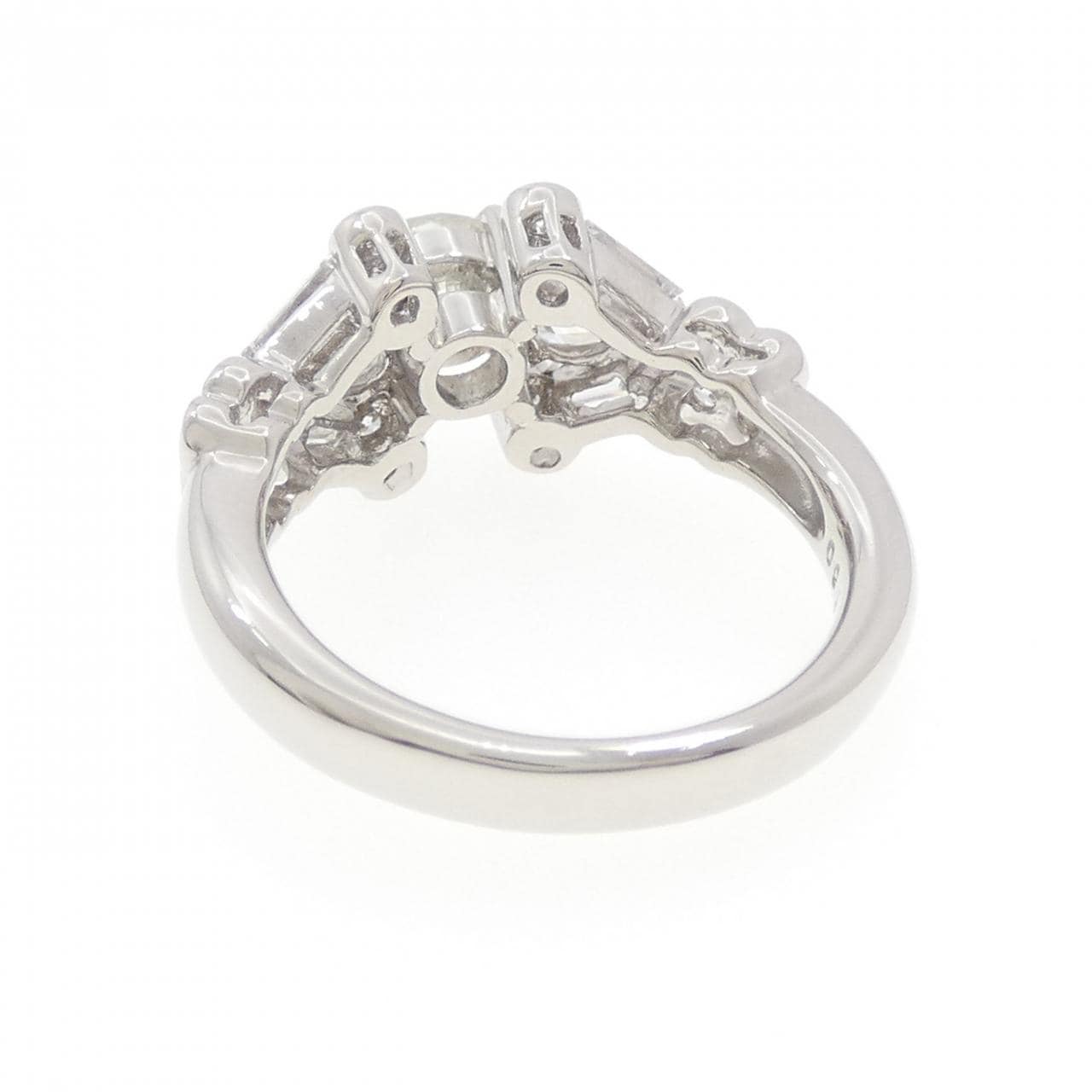 PT900 ダイヤモンド リング 0.56CT