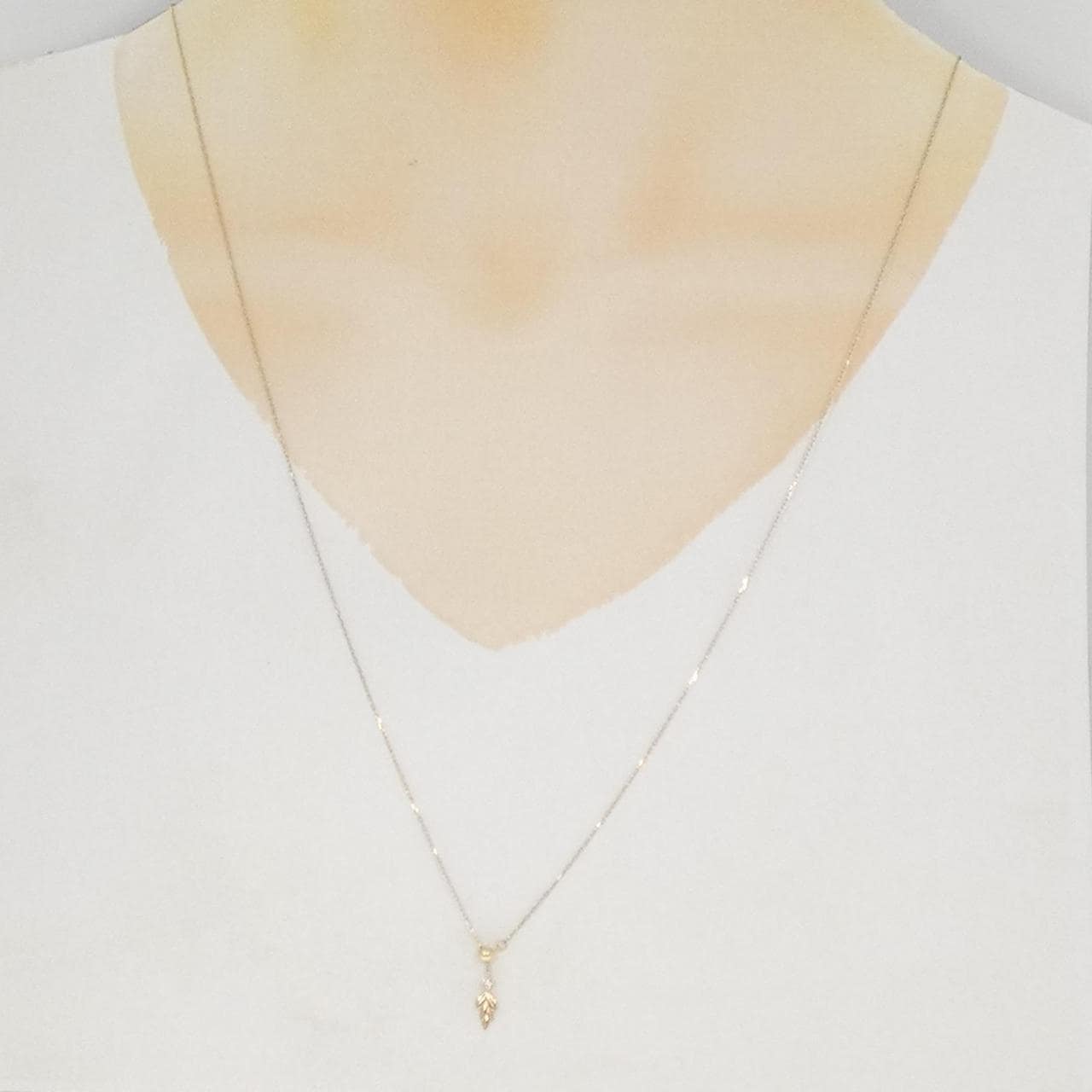 アガット ダイヤモンド ネックレス 0.008CT