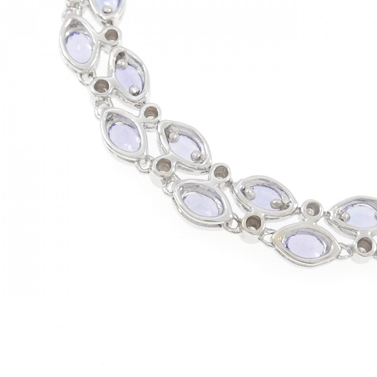 750WG タンザナイト ネックレス 14.80CT