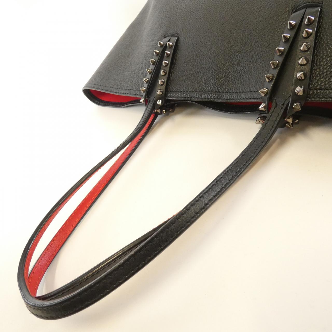 クリスチャンルブタン バッグ