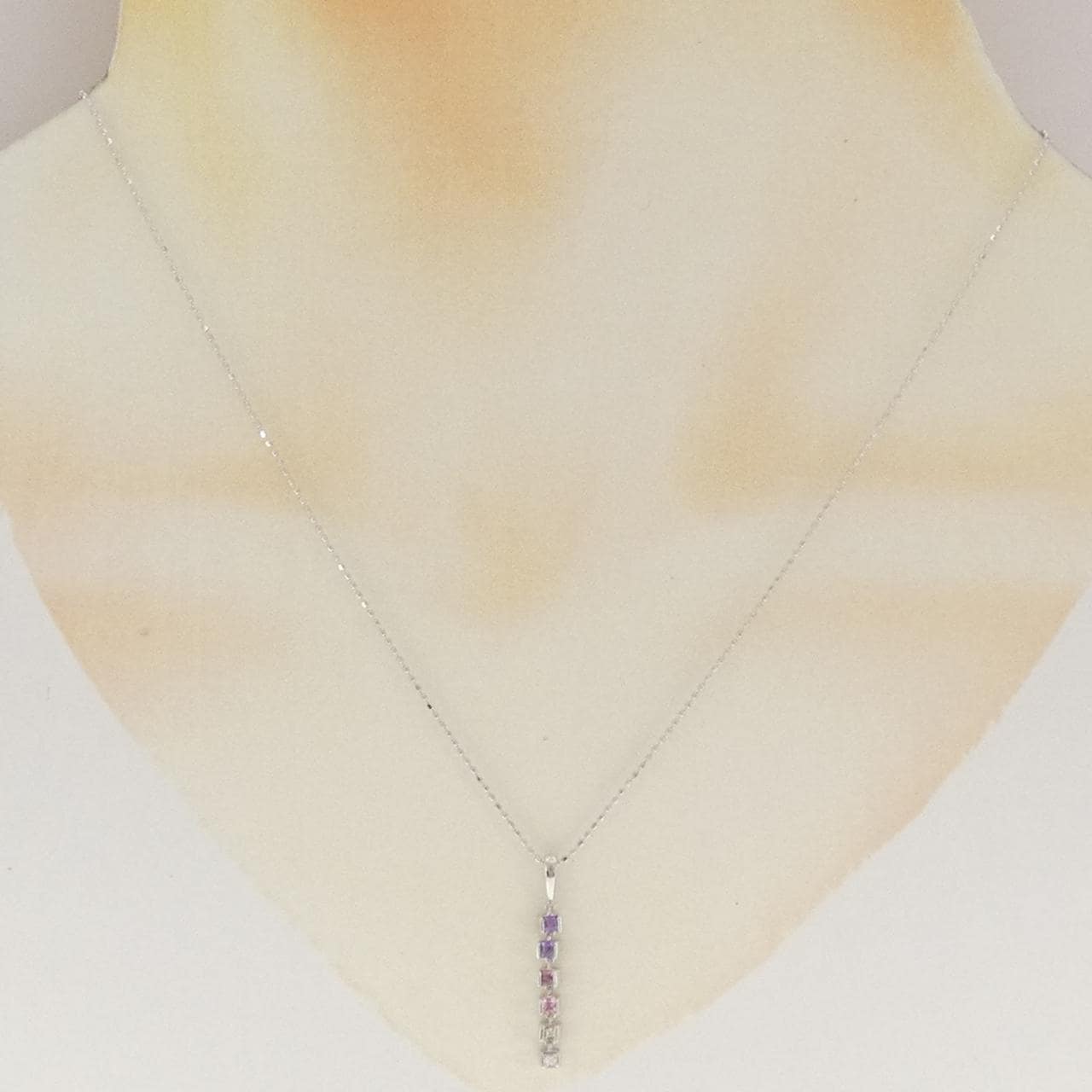 K18WG カラーストーン ネックレス