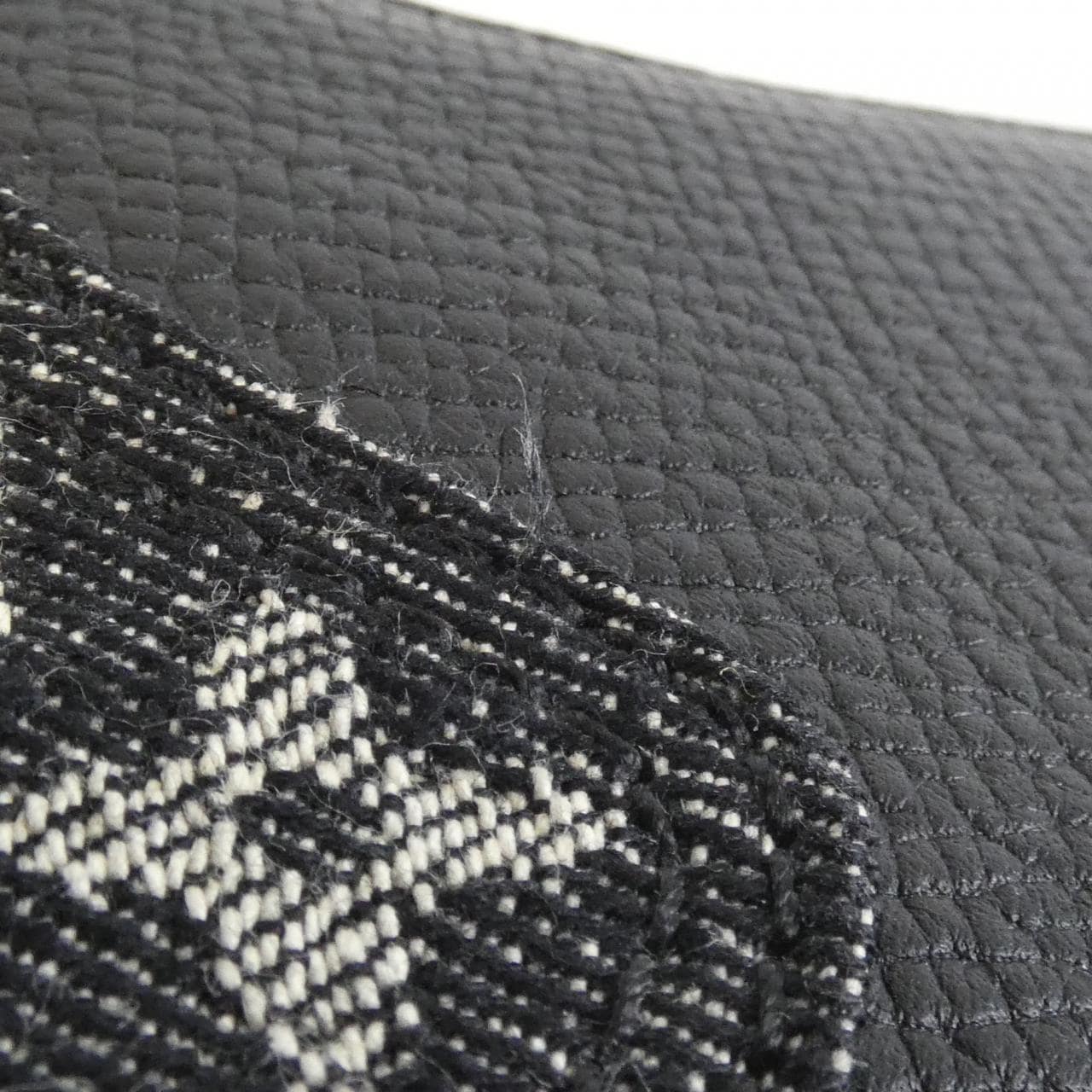 ルイヴィトン モノグラム ドリップ トリオ ポーチ M81013 ショルダーバッグ